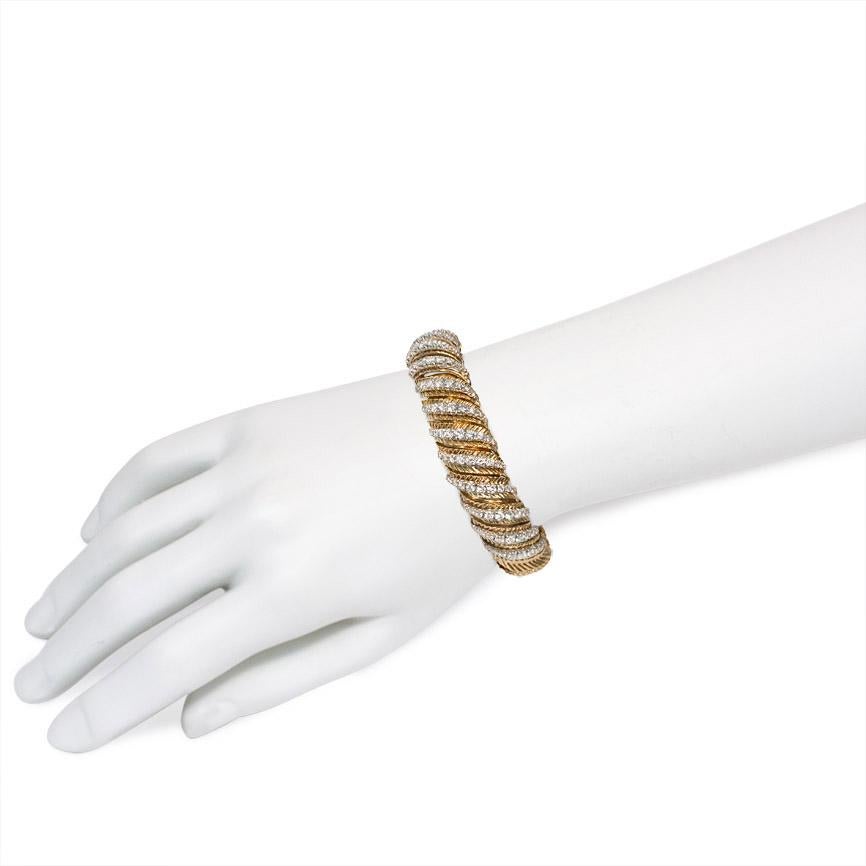 Women's or Men's Hammerman Brothers 1950s Gold and Diamond Ribbed Link Bracelet For Sale