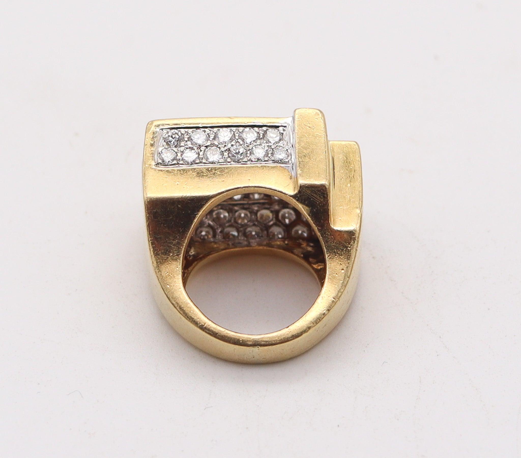 HAMMERMAN BROTHERS 1970 Geometric Ring 18Kt Gold With 3.54 Ctw Diamonds For Sale 1