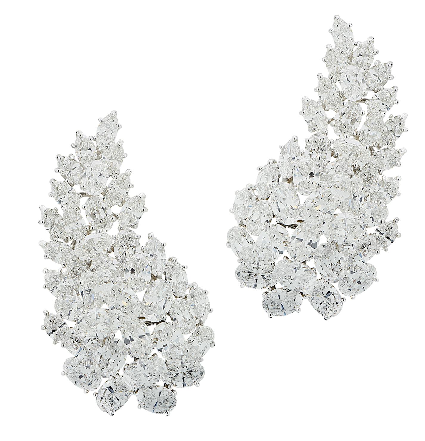 Women's Hammerman Brothers 30 Carat Diamond Earrings For Sale