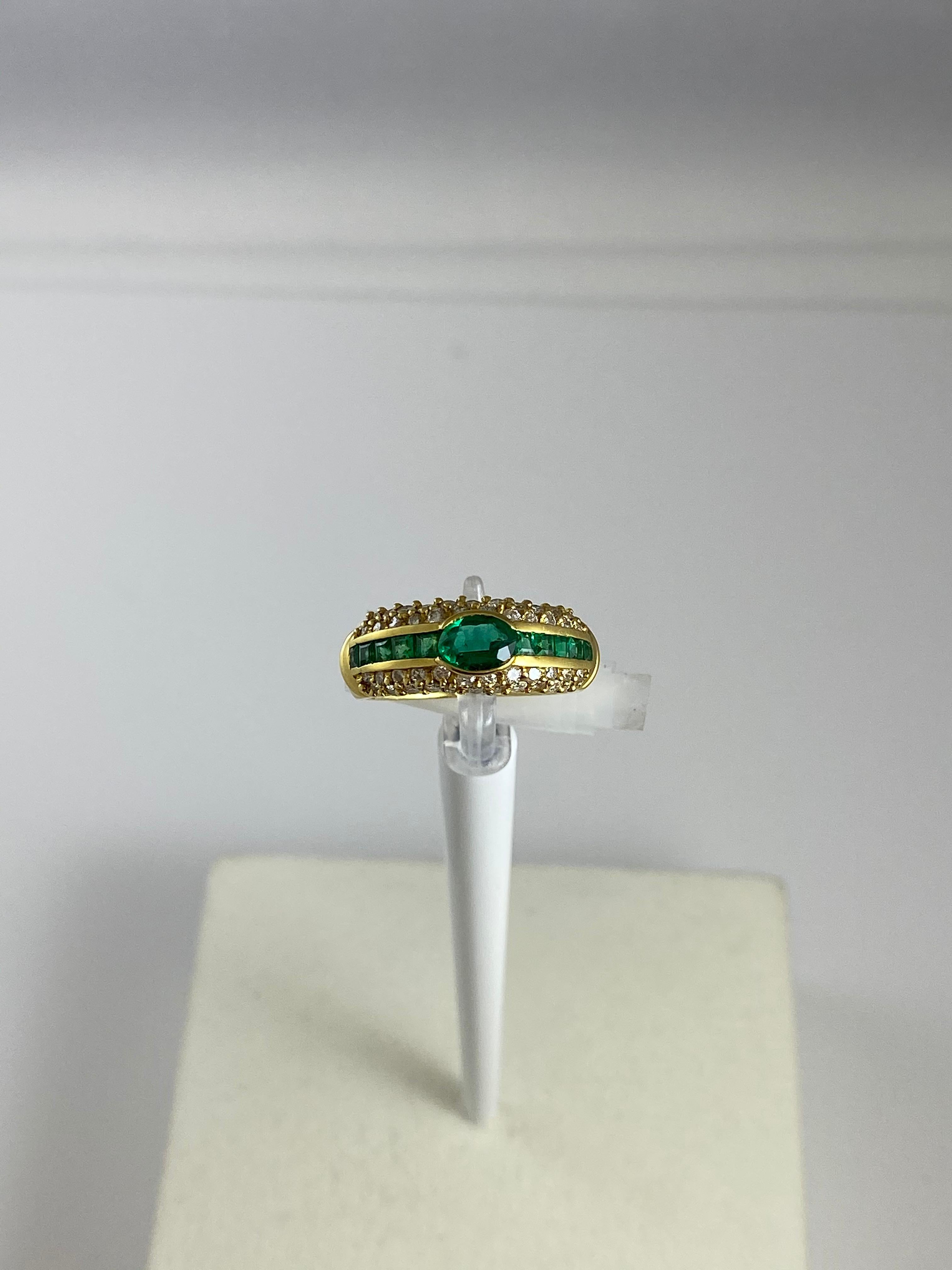 Round Cut Hammerman Brothers Diamond and Emerald Band For Sale