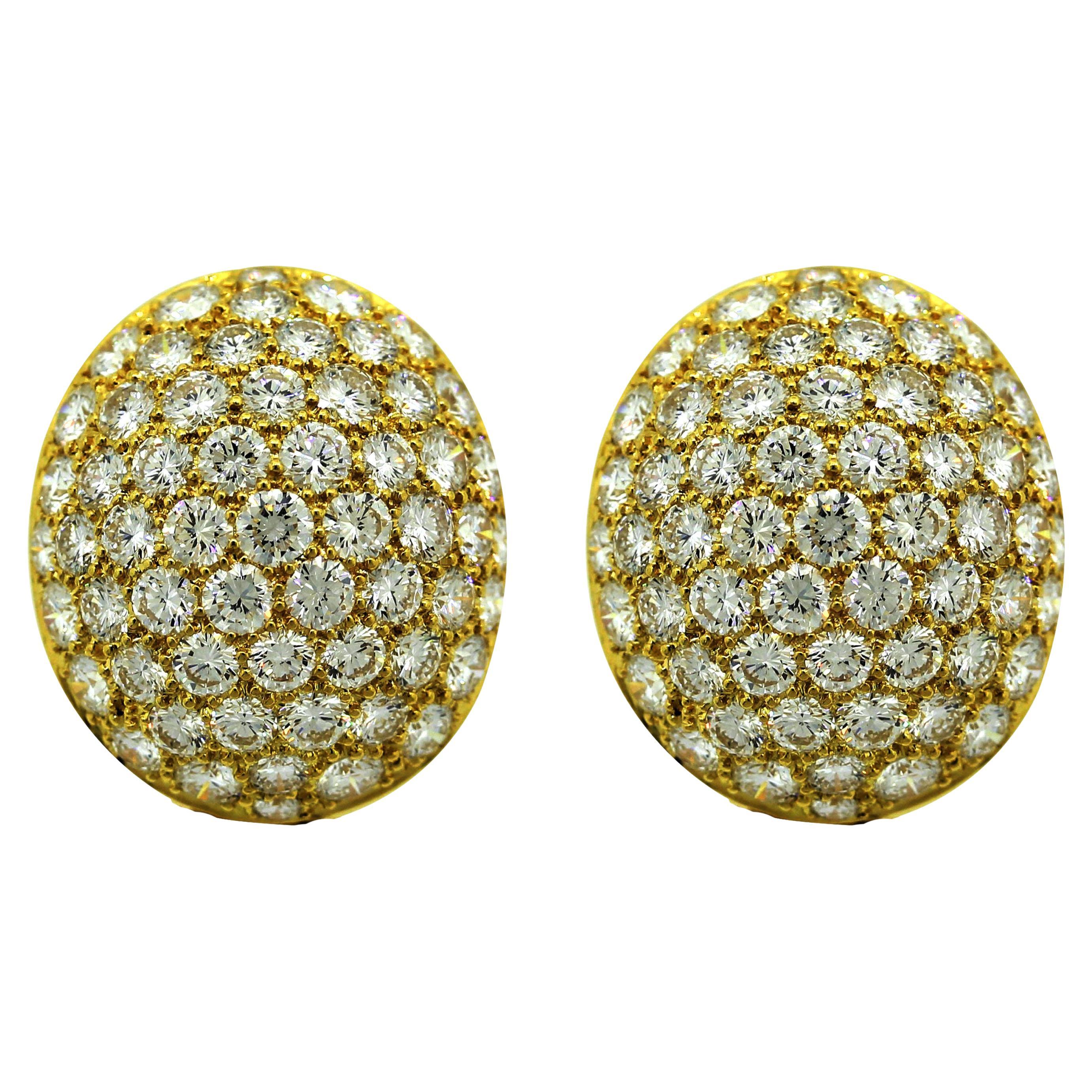 Hammerman Brothers Diamond Cluster Domed Ear clip Earrings For Sale