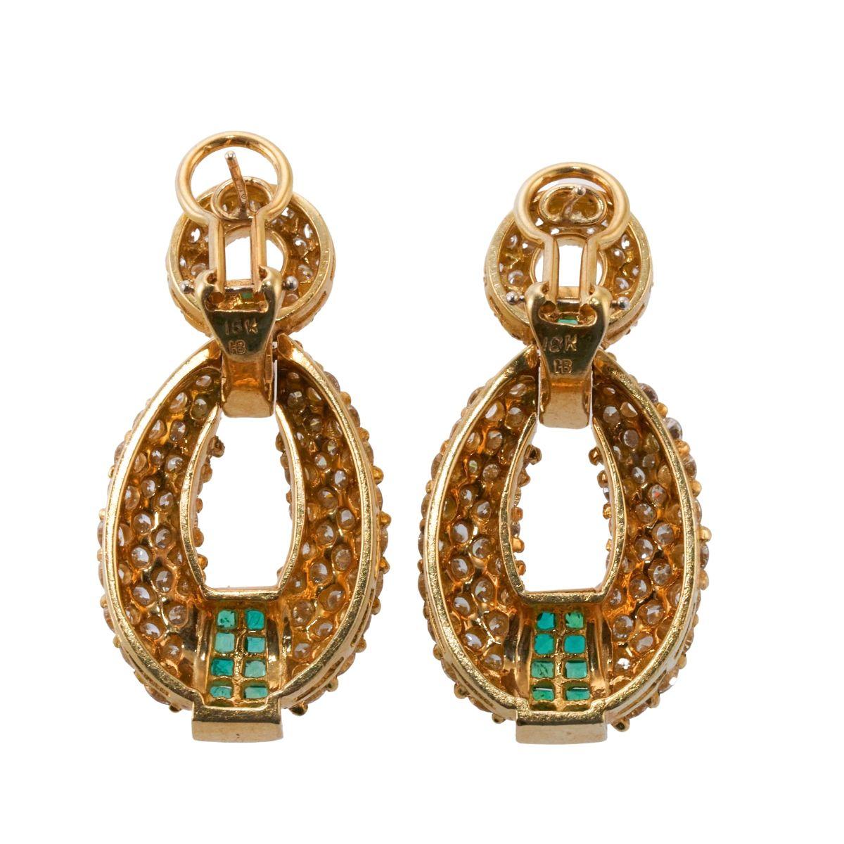Hammerman Brothers Diamond Emerald Gold Earrings In Excellent Condition For Sale In Lambertville, NJ