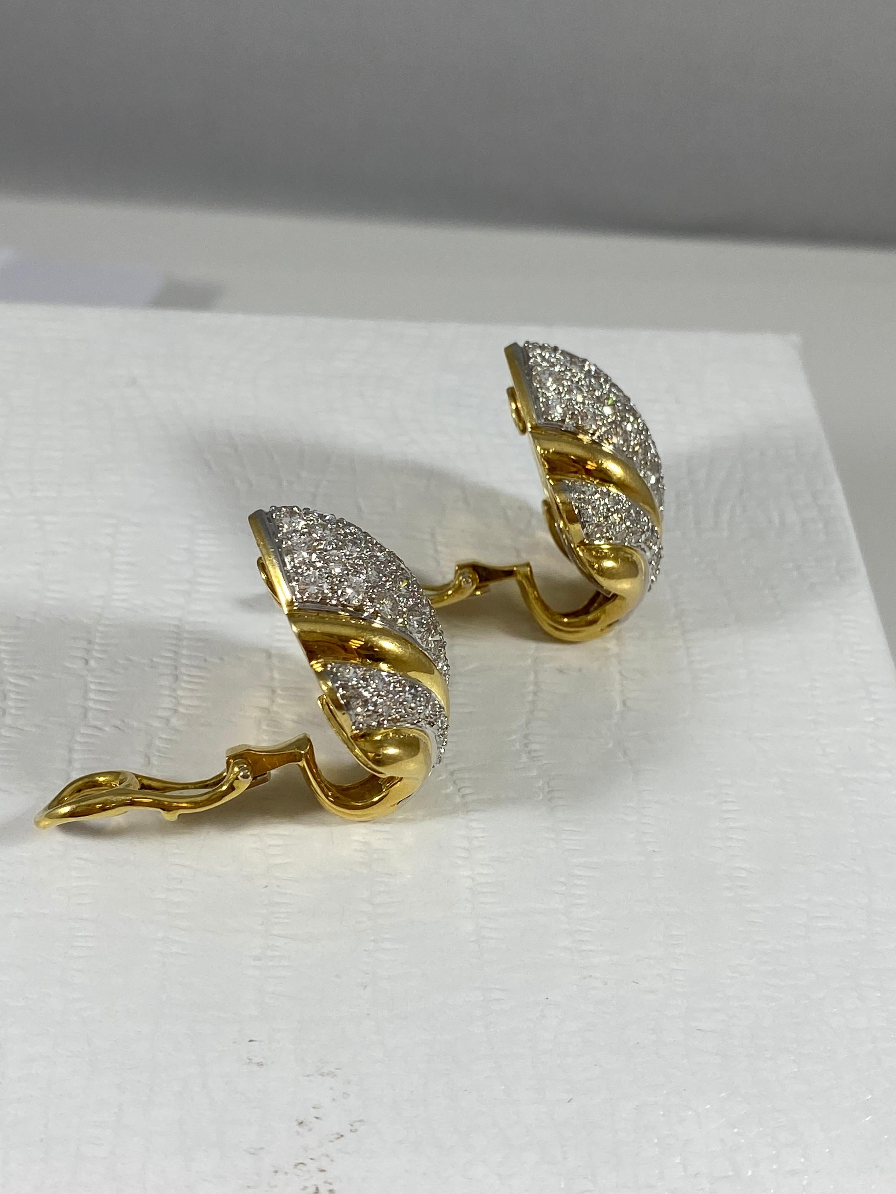 Round Cut Hammerman Brothers Diamond Fleur de Lis Earrings For Sale