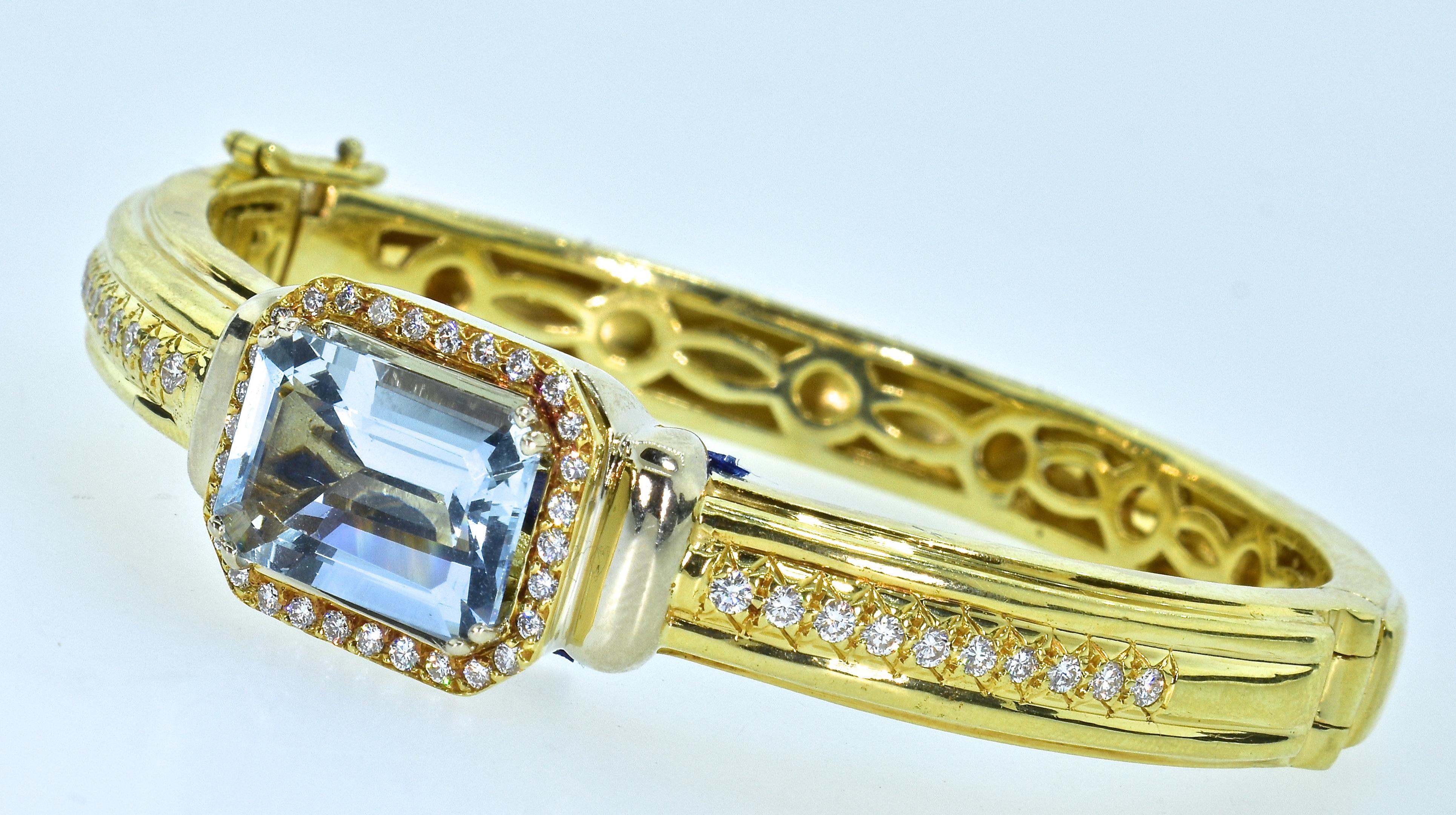 Contemporary Hammerman Brothers Fine Aquamarine and Diamond Bangle Bracelet