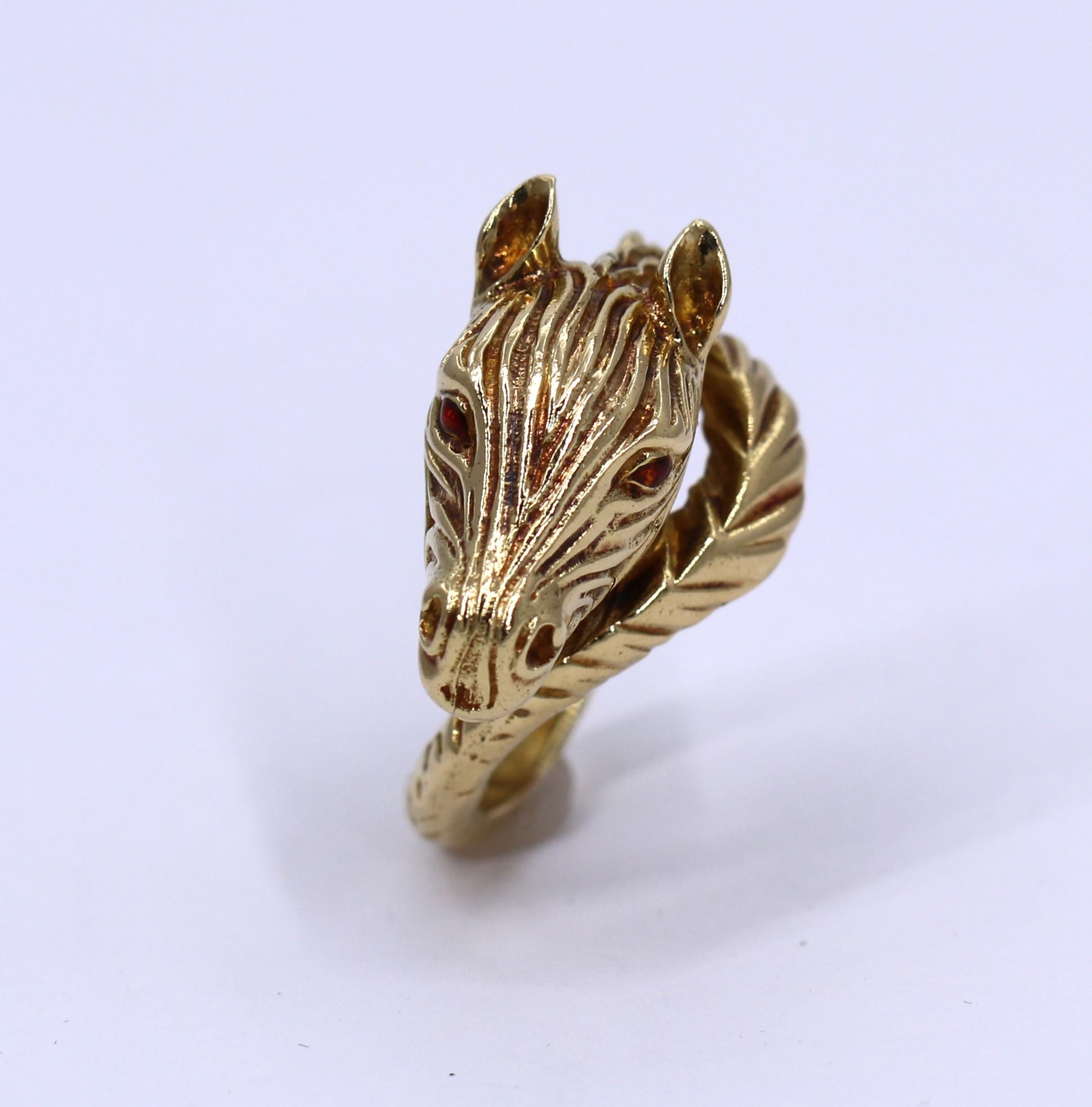 Hammerman Brothers Gold Zebra Ring with Enamel Eyes In Good Condition In Palm Beach, FL