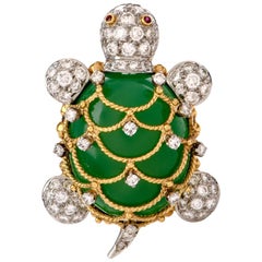 Hammerman Brothers Turtle Diamond Chalcedony 18 Karat Platinum Pendant Brooch