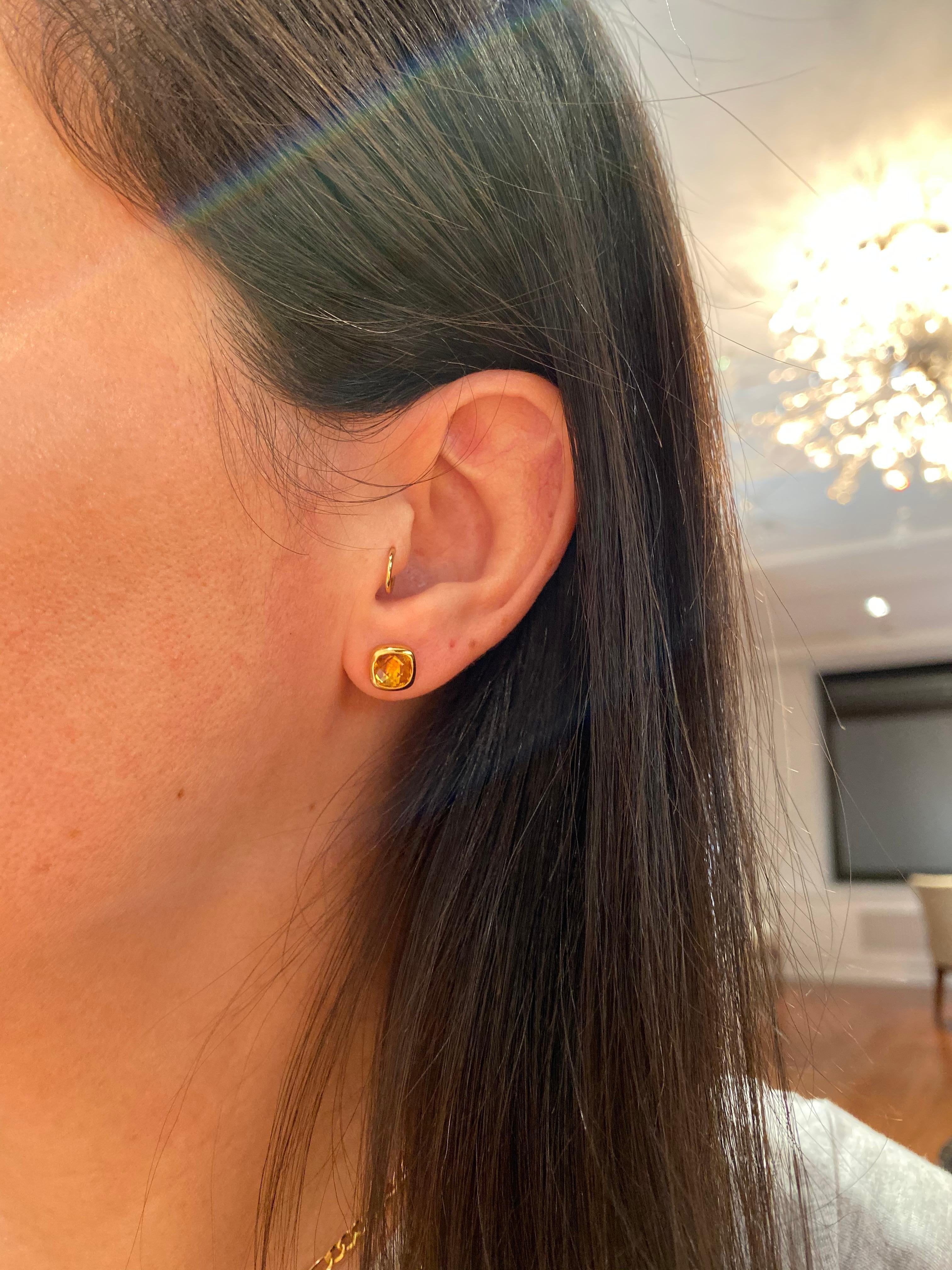Hammerman Jewels 18 karat yellow gold faceted citrine stud earrings. 2.2 carats of citrine.