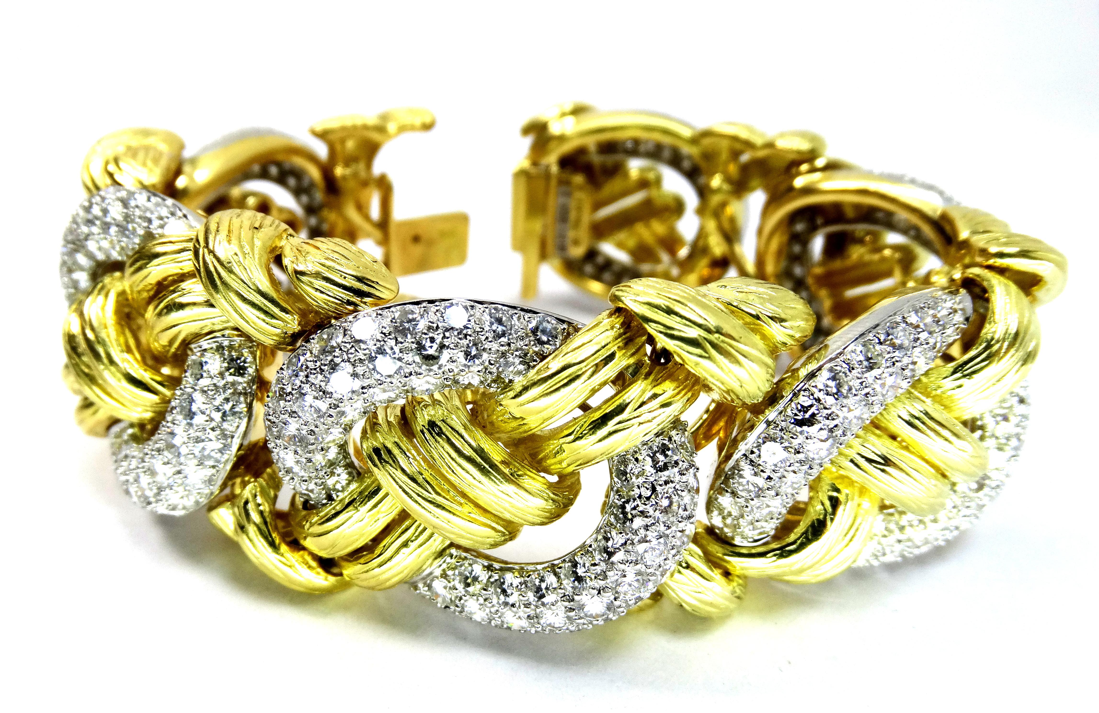 Hammerman Jewels Gold/Platinum Bracelet with Diamonds In Excellent Condition For Sale In Forest Hills, NY