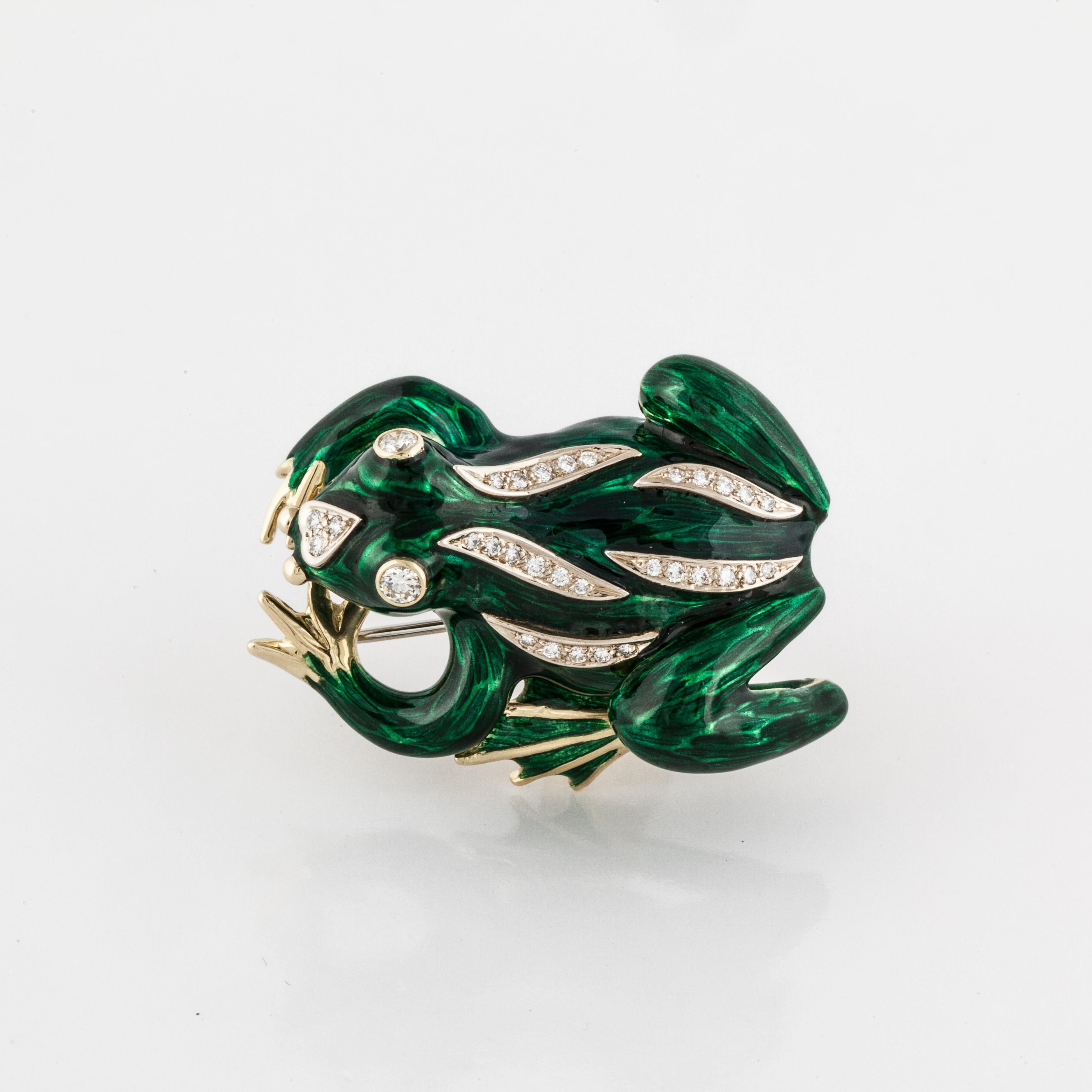 18K yellow gold green enamel frog brooch by Hammerman Bros.  There are thirty-two (32) round diamond accents totaling 0.95 carats; they are G-H in color and VVS2-VS1 in clarity.  Measures 2