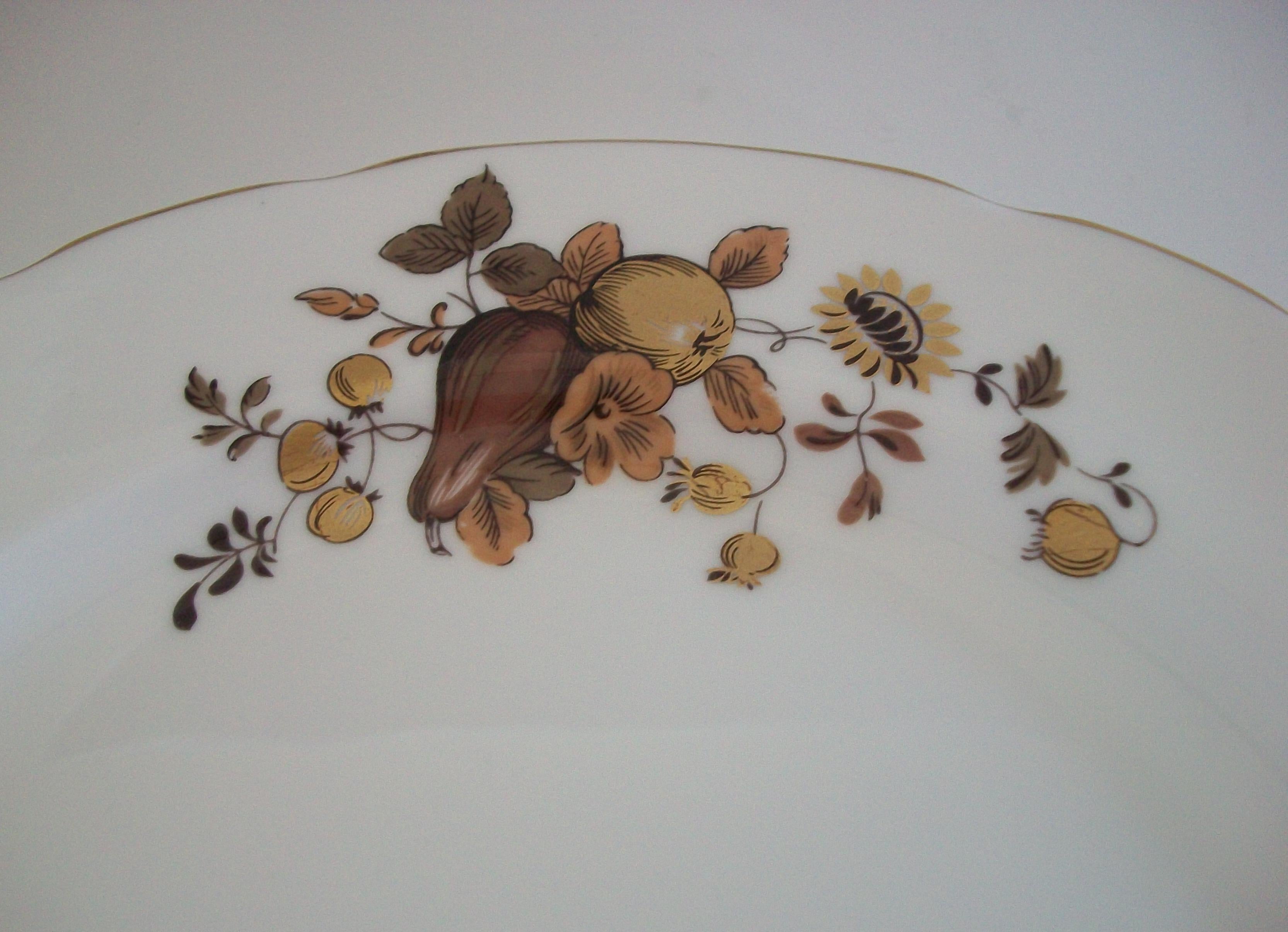 HAMMERSLEY & CO. - Nueve Platos de Postre Vintage de China de Hueso - Reino Unido - Circa 1950's Cerámico en venta