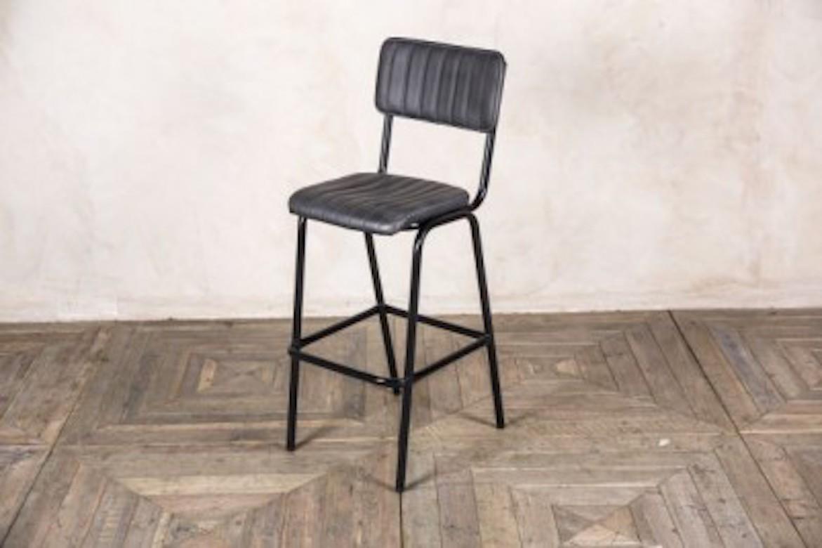 Hammerwich Contemporary Bar Stools, 20th Century For Sale 13