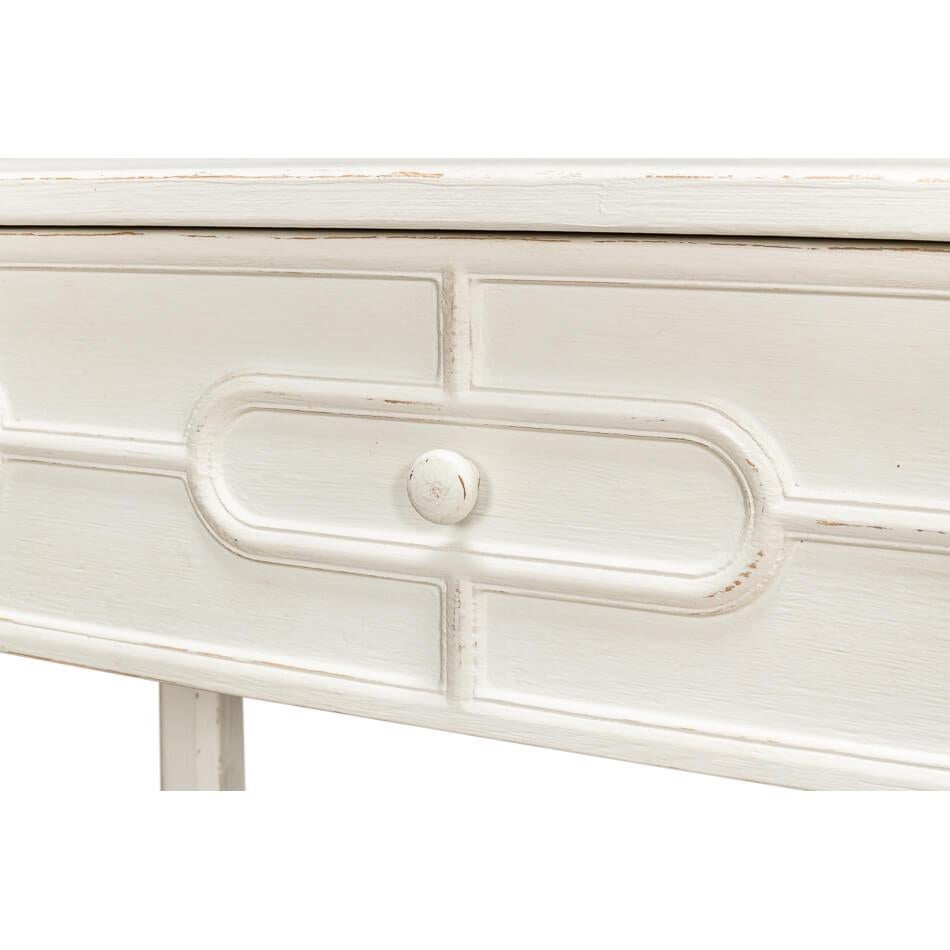 Hampton Beach White Painted Console Table In New Condition For Sale In Westwood, NJ