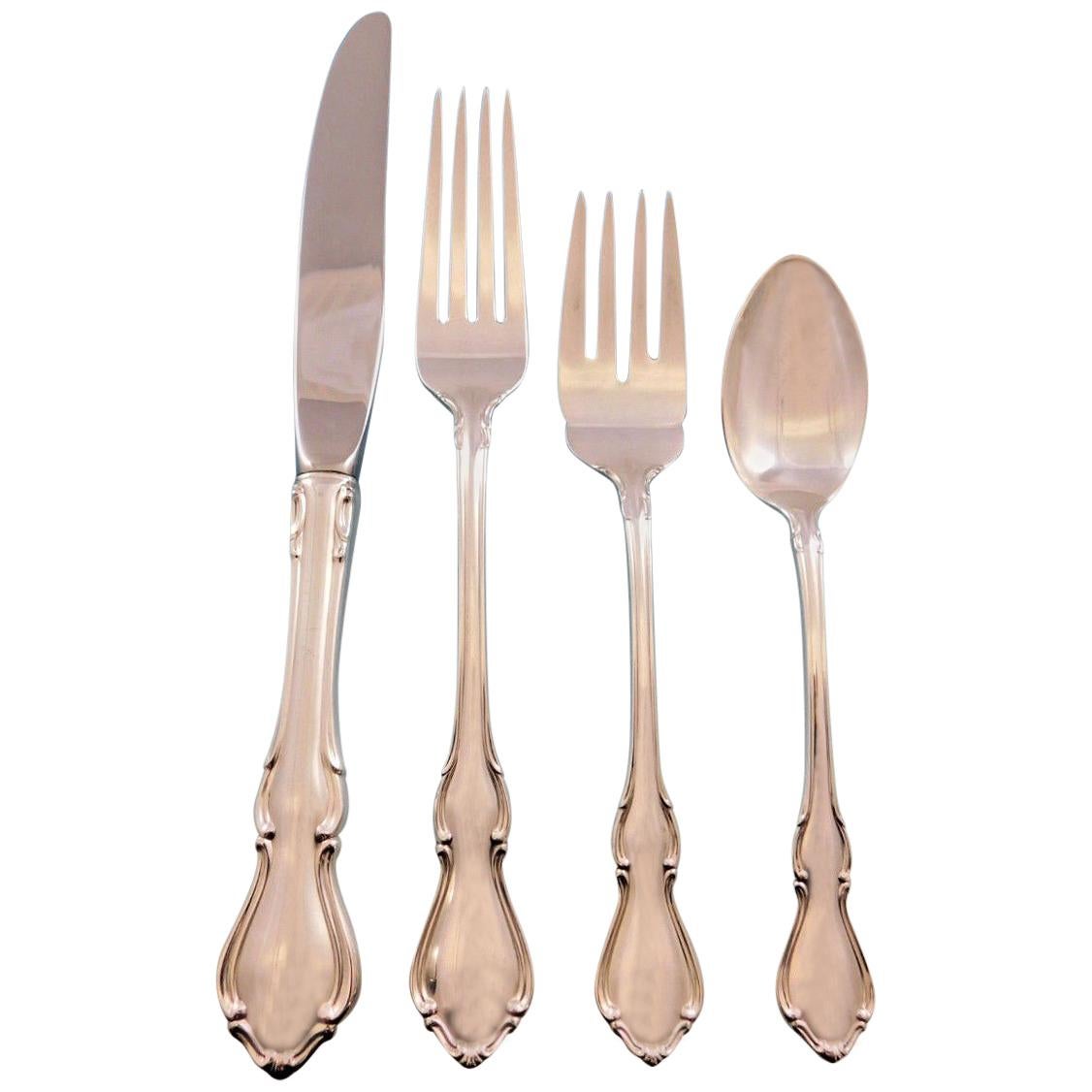 Hampton Court by Reed and Barton Sterling Silver Flatware Set 8 Service 32 Pcs For Sale