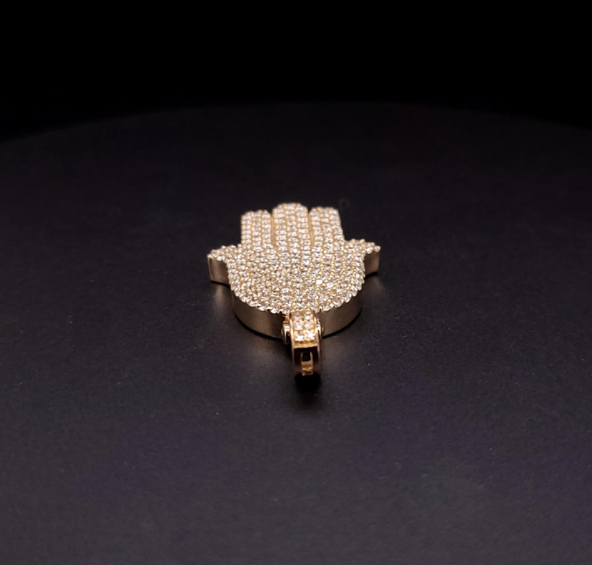 Women's or Men's Hamsa hand pendant 14K Yellow Gold 2.5ct  diamonds For Sale