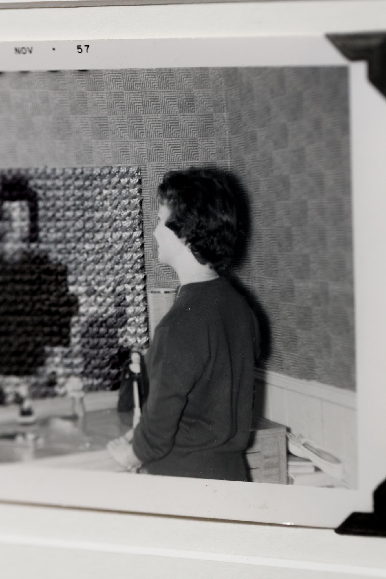 „Self-Reflection: In the Bedroom“, Figurative, Stickerei auf Vintage-Fotografie (Grau), Abstract Photograph, von Han Cao