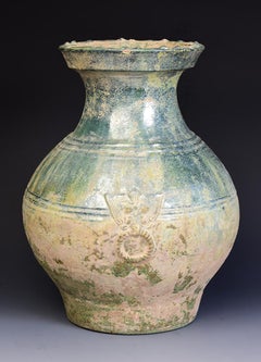 Dynastie Han, ancienne poterie chinoise à glaçure verte Hu Jar avec surface argentée