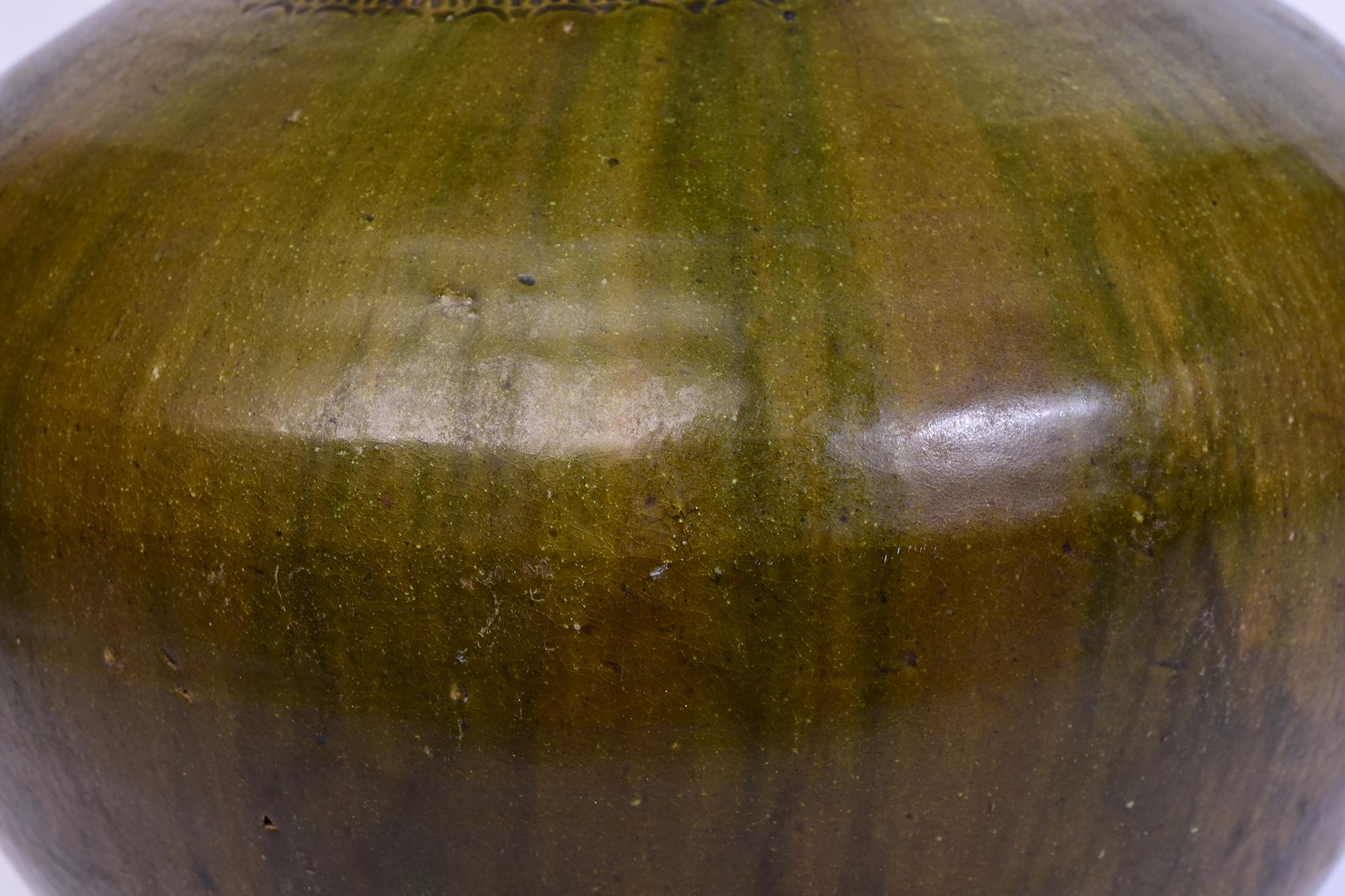 Cinese Antico vaso di ceramica cinese smaltato di verde della dinastia Han in vendita