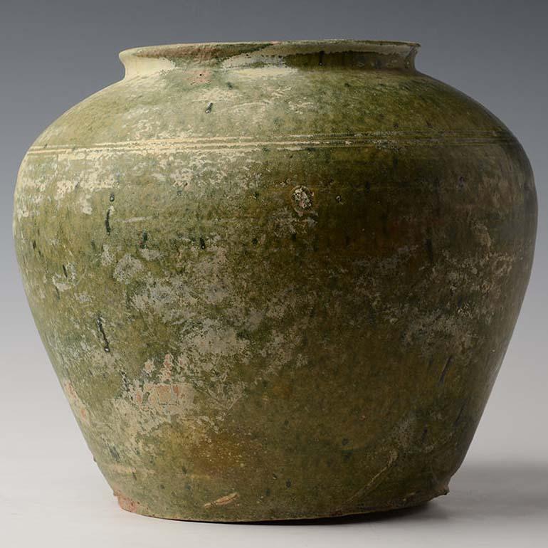 18th Century and Earlier Han Dynasty, Antique Chinese Green Glazed Pottery Jar For Sale