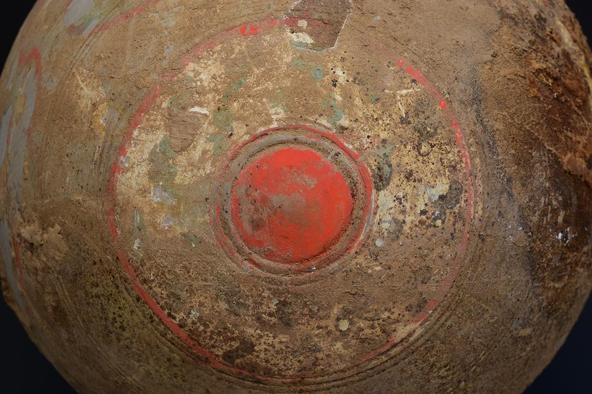 Dinastía Han, Antigua Jarra de Capullo de Cerámica China Pintada en venta 1