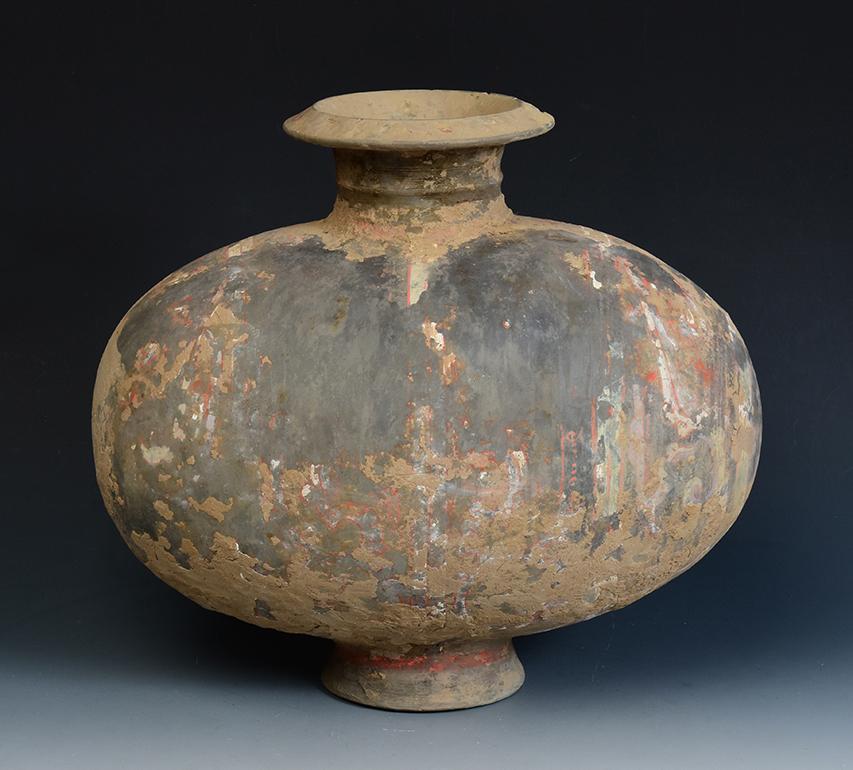 Han Dynasty, Antique Chinese Painted Pottery Cocoon Jar For Sale 4