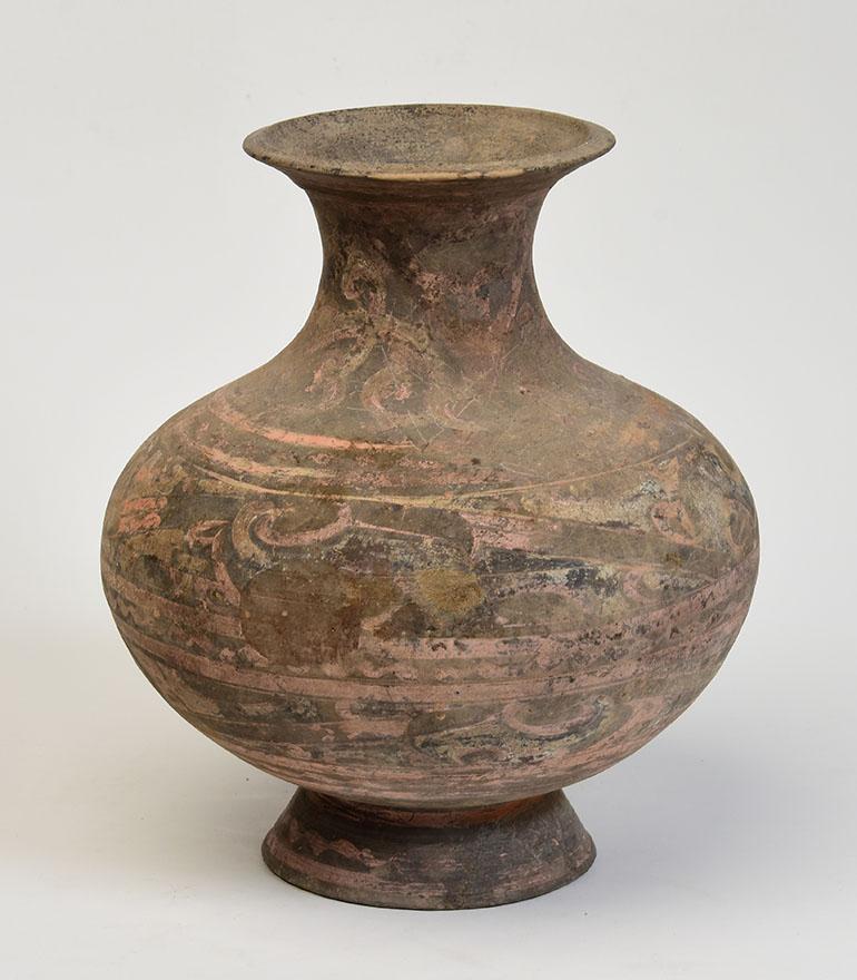 Dynastie Han, Jarre ancienne en poterie chinoise peinte en vente 2