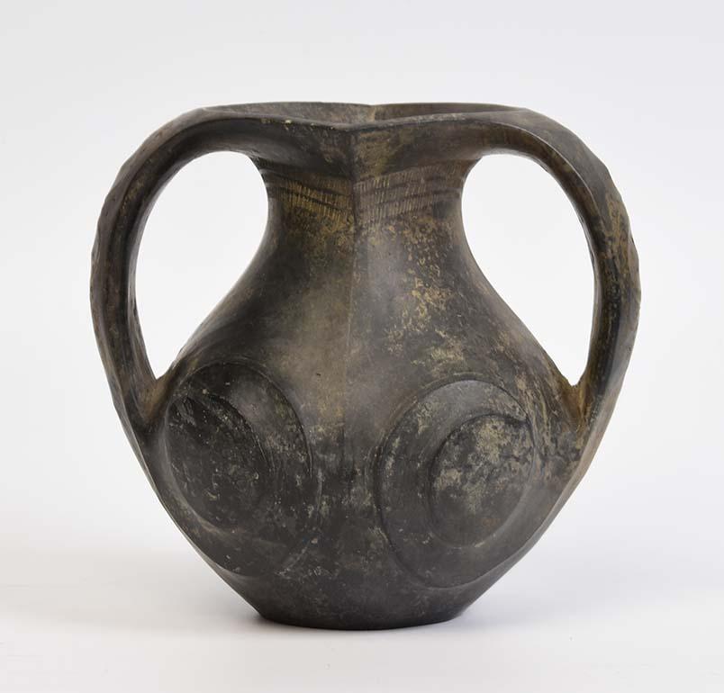 Han Dynasty, Antique Chinese Pottery Amphora 2