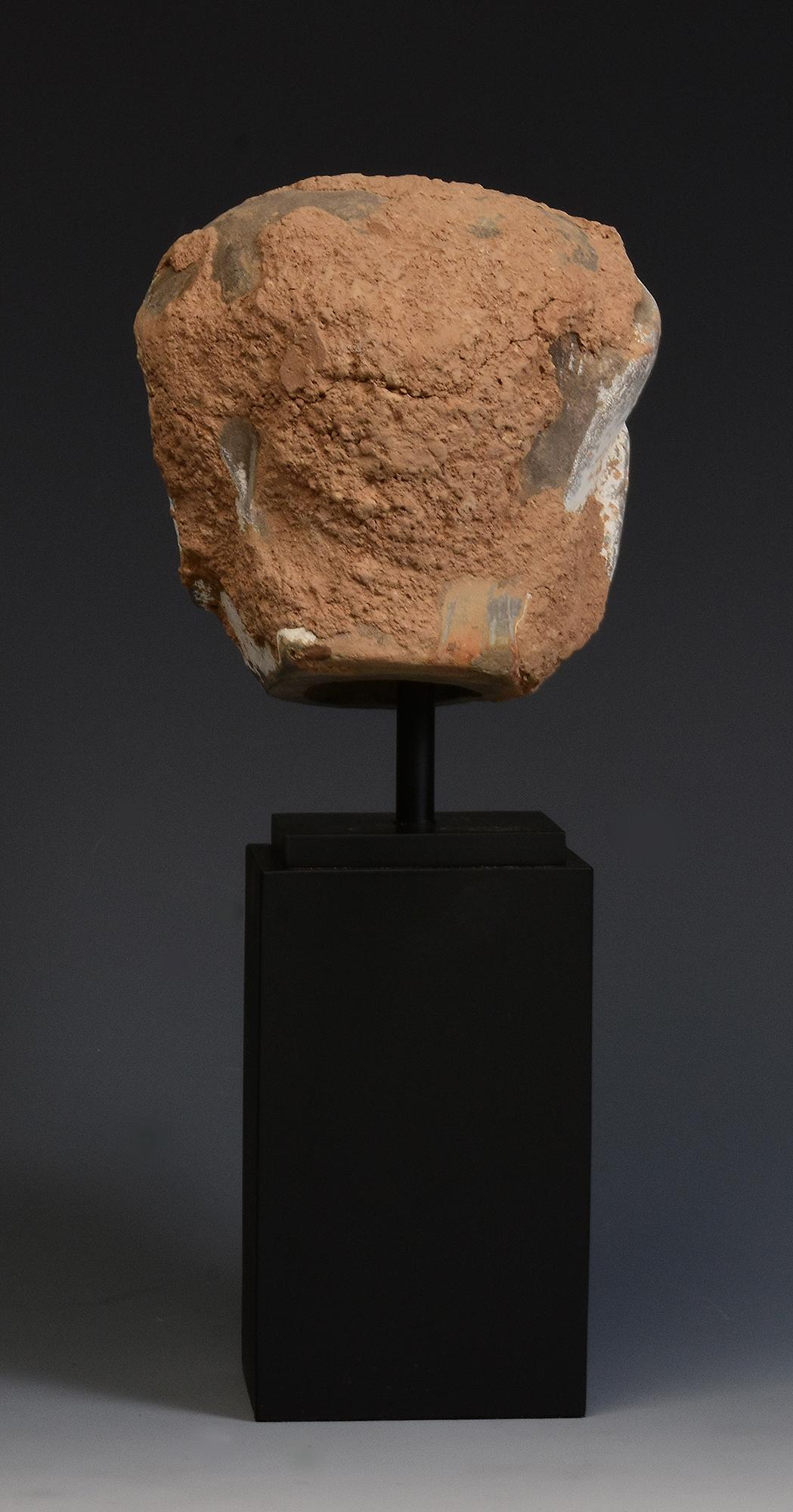 Han Dynasty, Antique Chinese Pottery Head of Court Lady with Stand 2