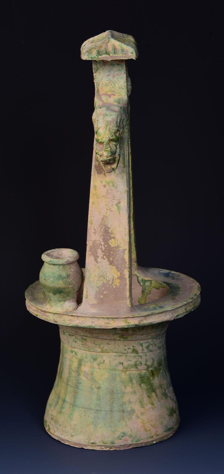 Han Dynasty, Chinese Green Glazed Pottery Model of Well with Dragon Heads 2