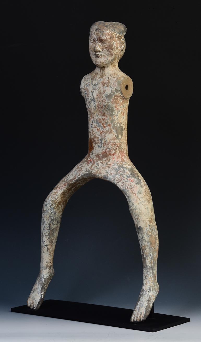 Han Dynasty, Antique Chinese Pottery Stick Man In Good Condition In Sampantawong, TH