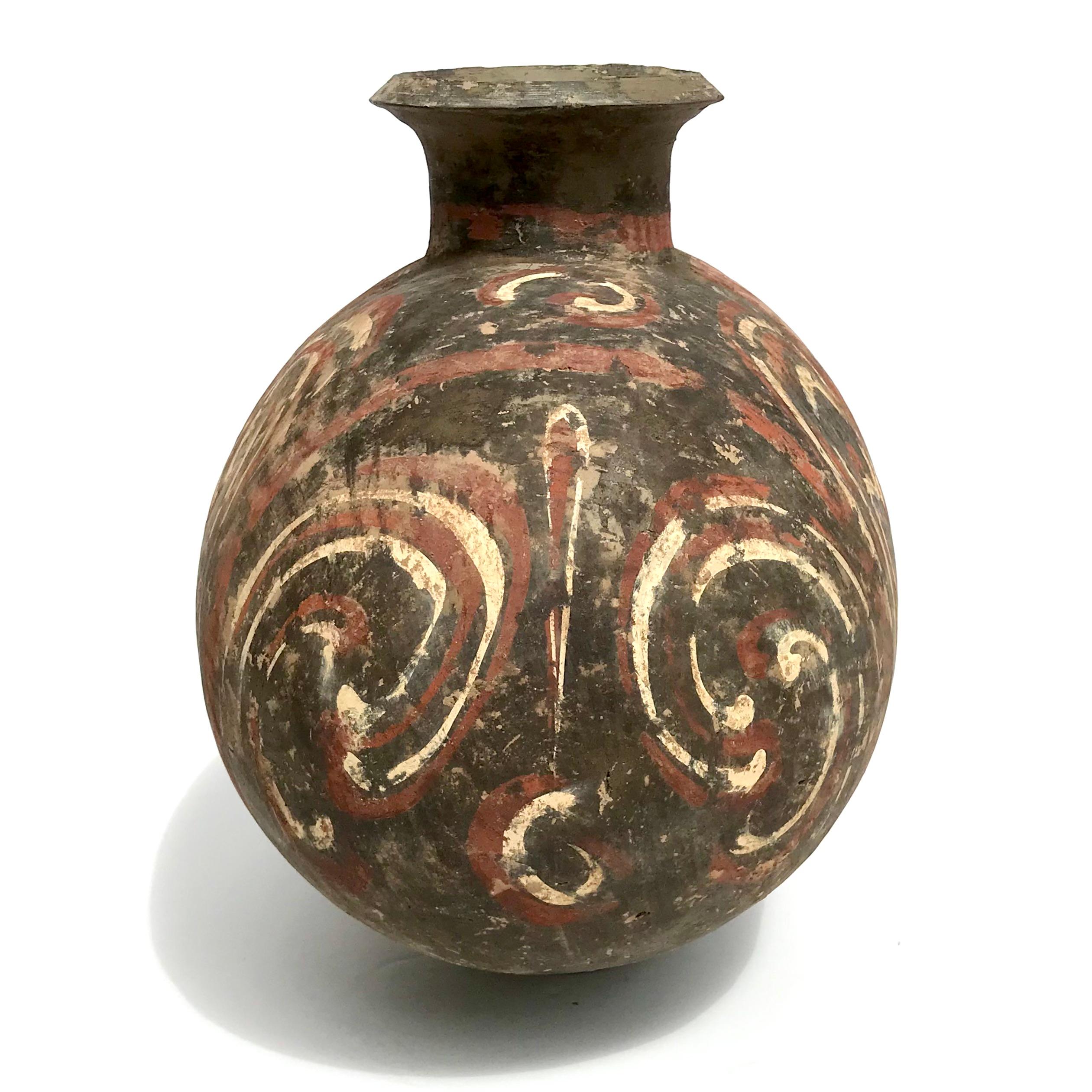 Han Dynasty Earthenware Cocoon Jar In Good Condition For Sale In Dallas, TX