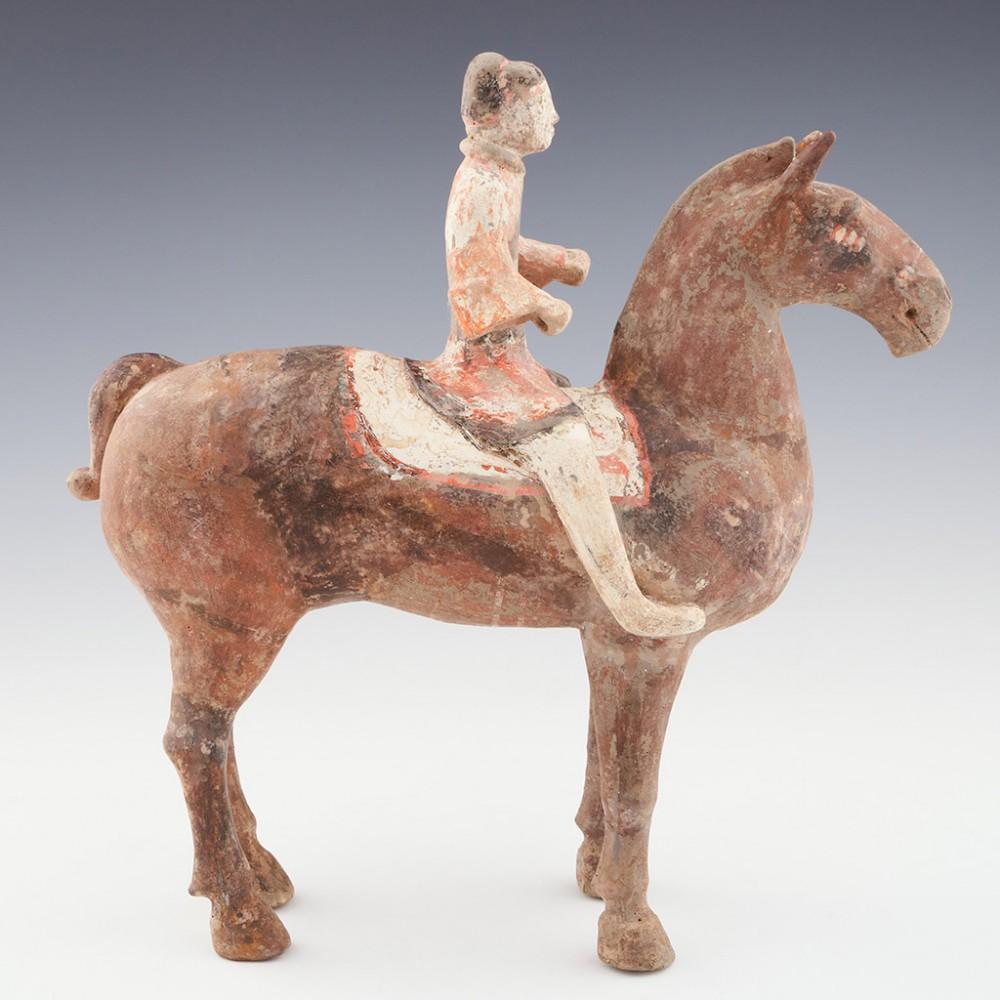 Chinois Sculpture de cheval de la Dynasty Han, 206 BC- 209 ADS en vente