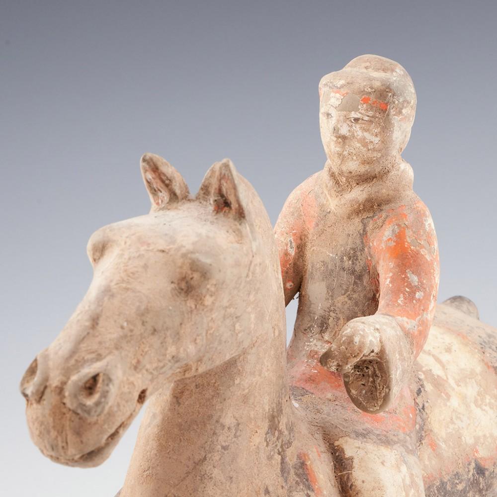 Sculpture de cheval de la Dynasty Han, 206BC- 209 ADS en vente 2