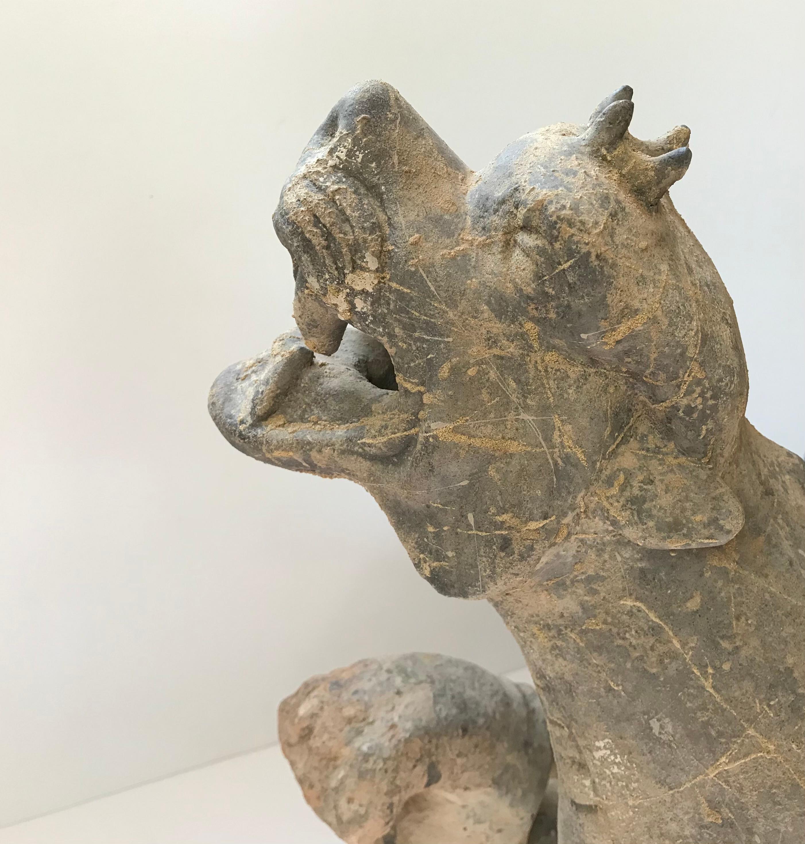 Ceramica della dinastia Han Mitica Bestia Bixie TL Testato in vendita 4