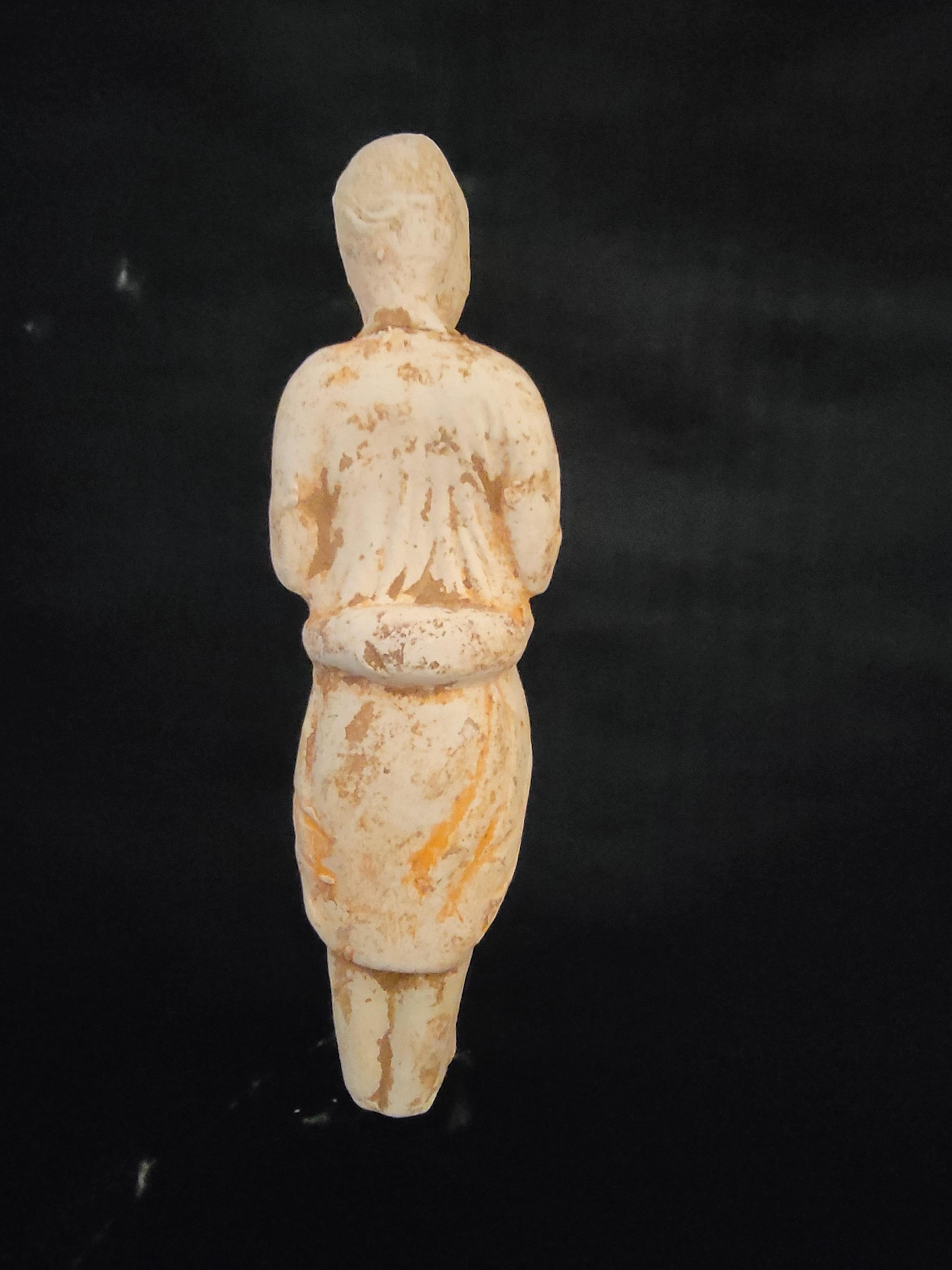 18th Century and Earlier Han Period Sculpture of Woman, Chinese For Sale