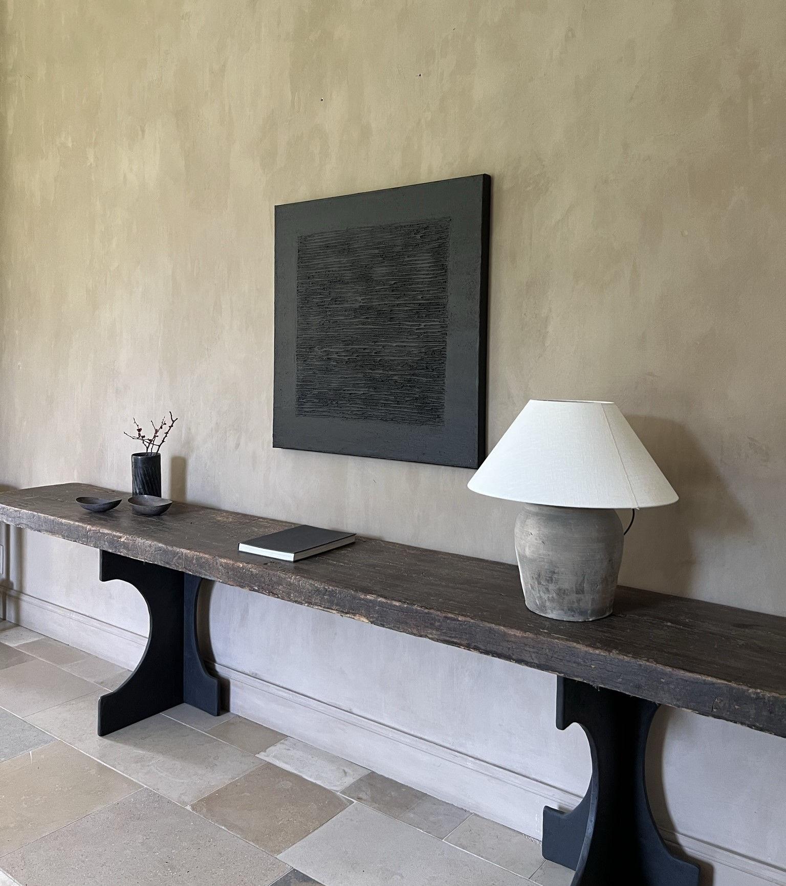Han Style Grau Vase Tischlampe im Zustand „Gut“ in Vosselaar, BE