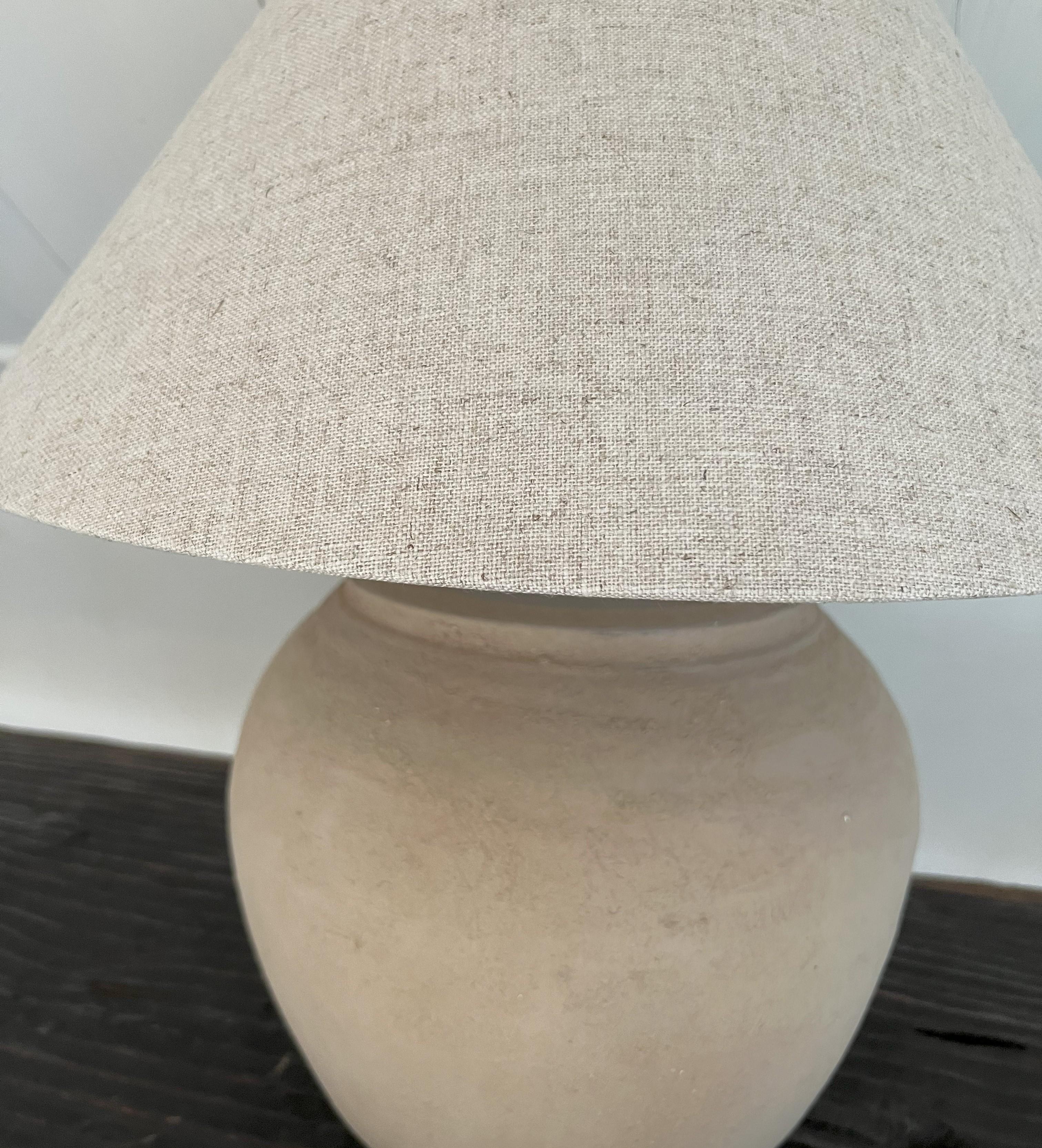Earthenware Han Style Sandcolor Vase Table Lamp For Sale