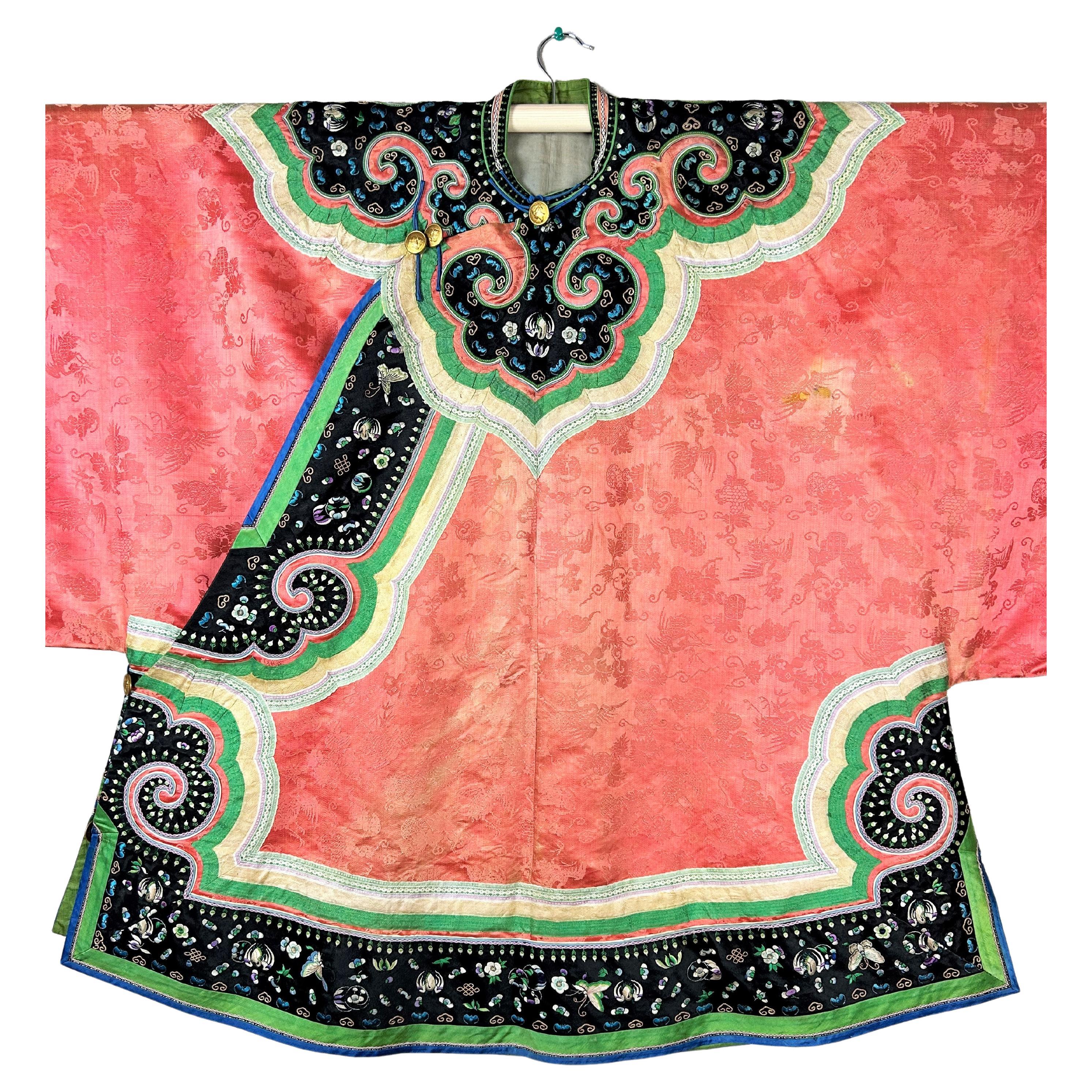 Han woman's ceremonial tunic in Orange Damask - Qing China late 19th century