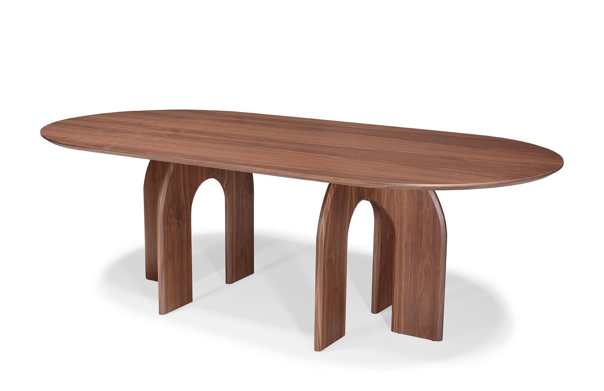 Hana Dining Table: Minimalist Harmony in Oak and Curves For Sale 9
