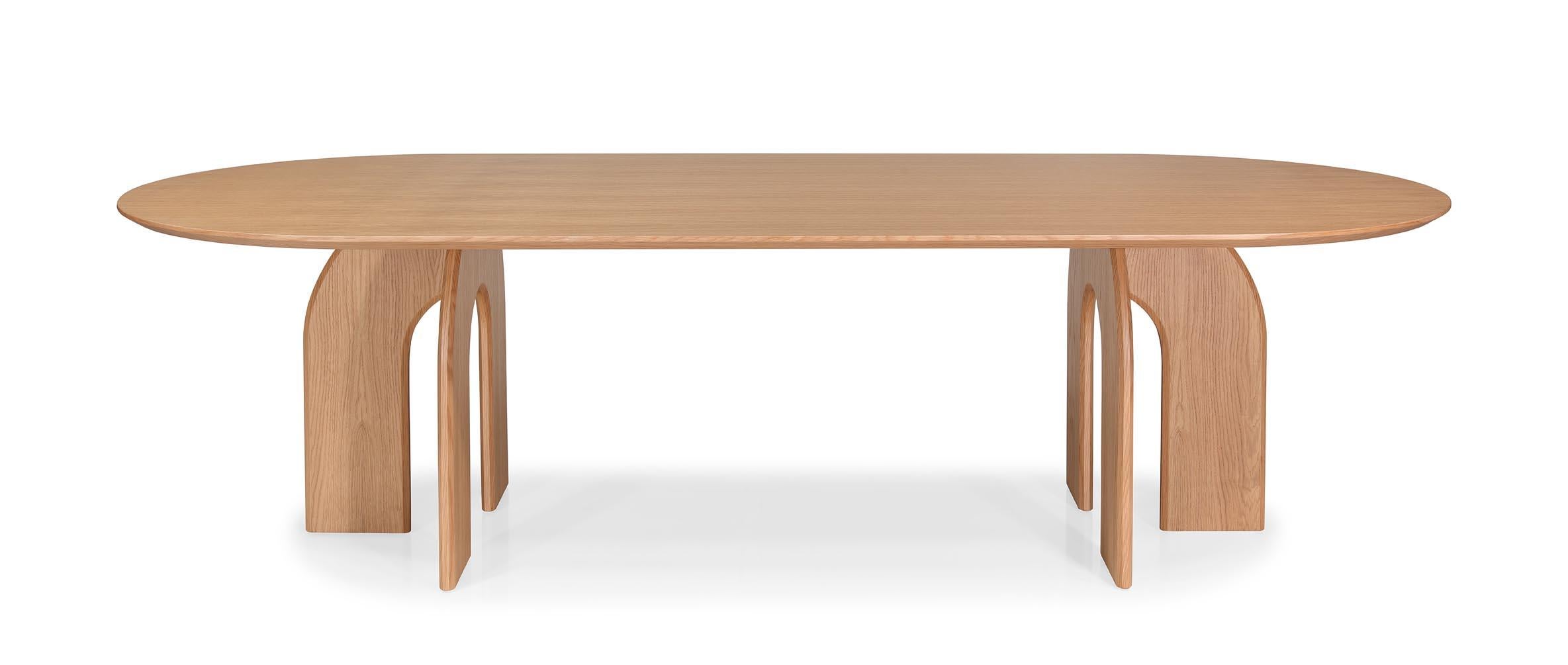 Esstisch Hana: Minimalistische Harmonie aus Eiche und geschwungenen Kurven im Angebot 1