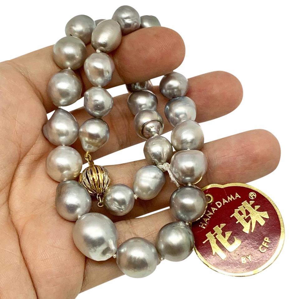 pearl necklaces for women