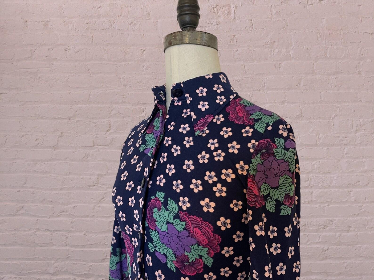 Hanae Mori Floral Dress, Circa 1970s In Good Condition For Sale In Brooklyn, NY