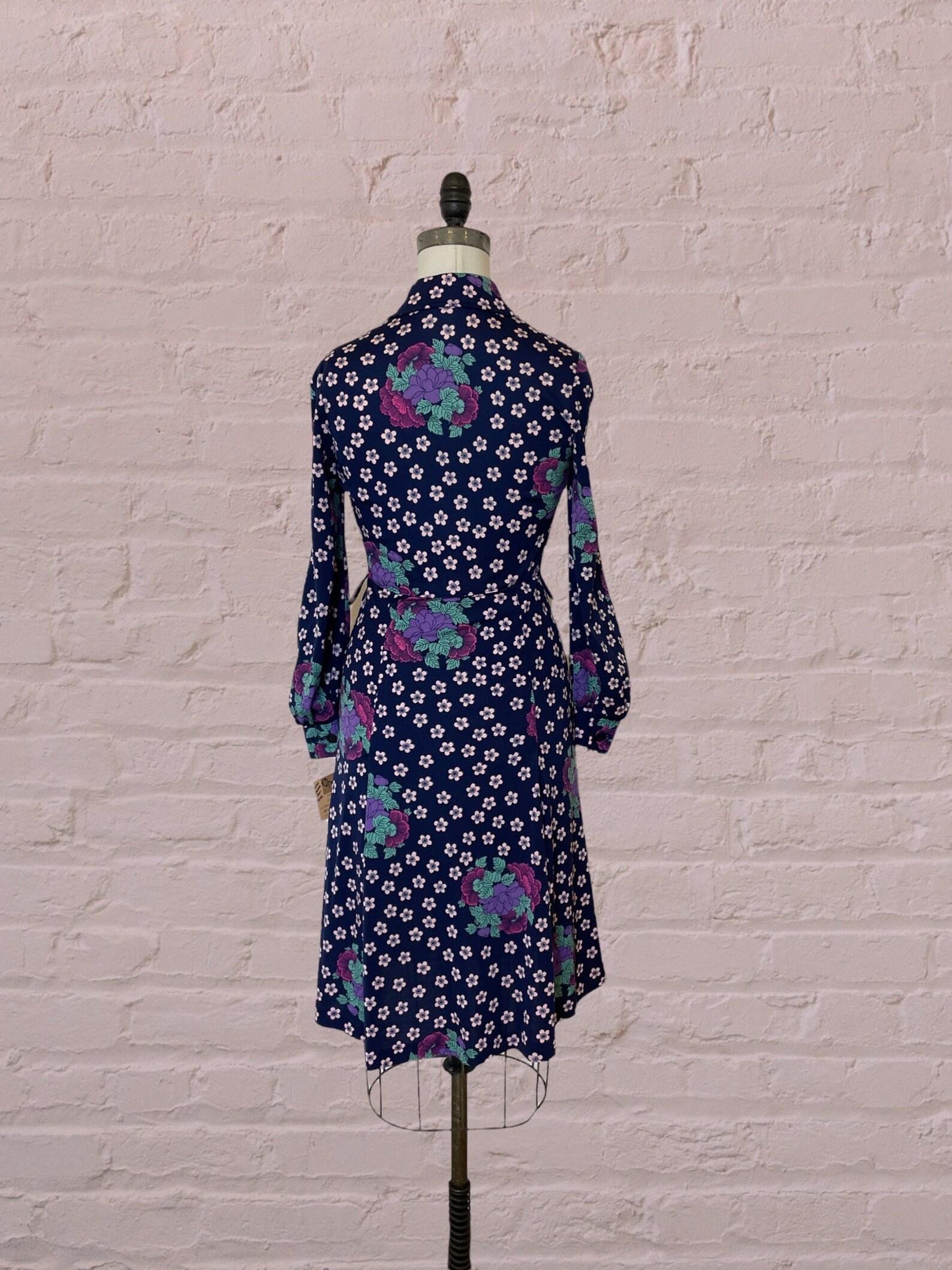 Hanae Mori Floral Dress, Circa 1970s For Sale 3