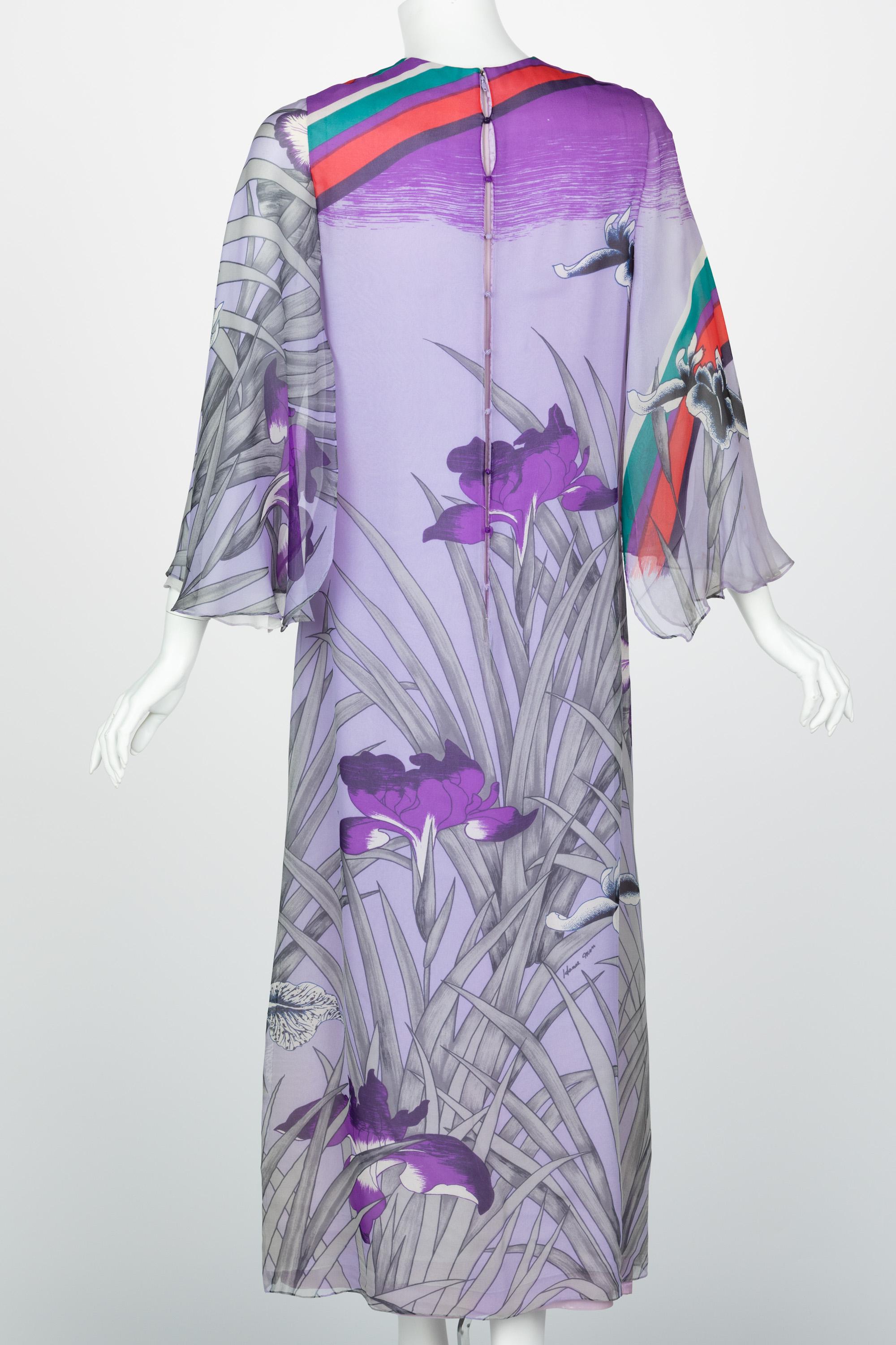 Hanae Mori Lavender Angel Sleeve Dress, 1970s In Fair Condition For Sale In Boca Raton, FL