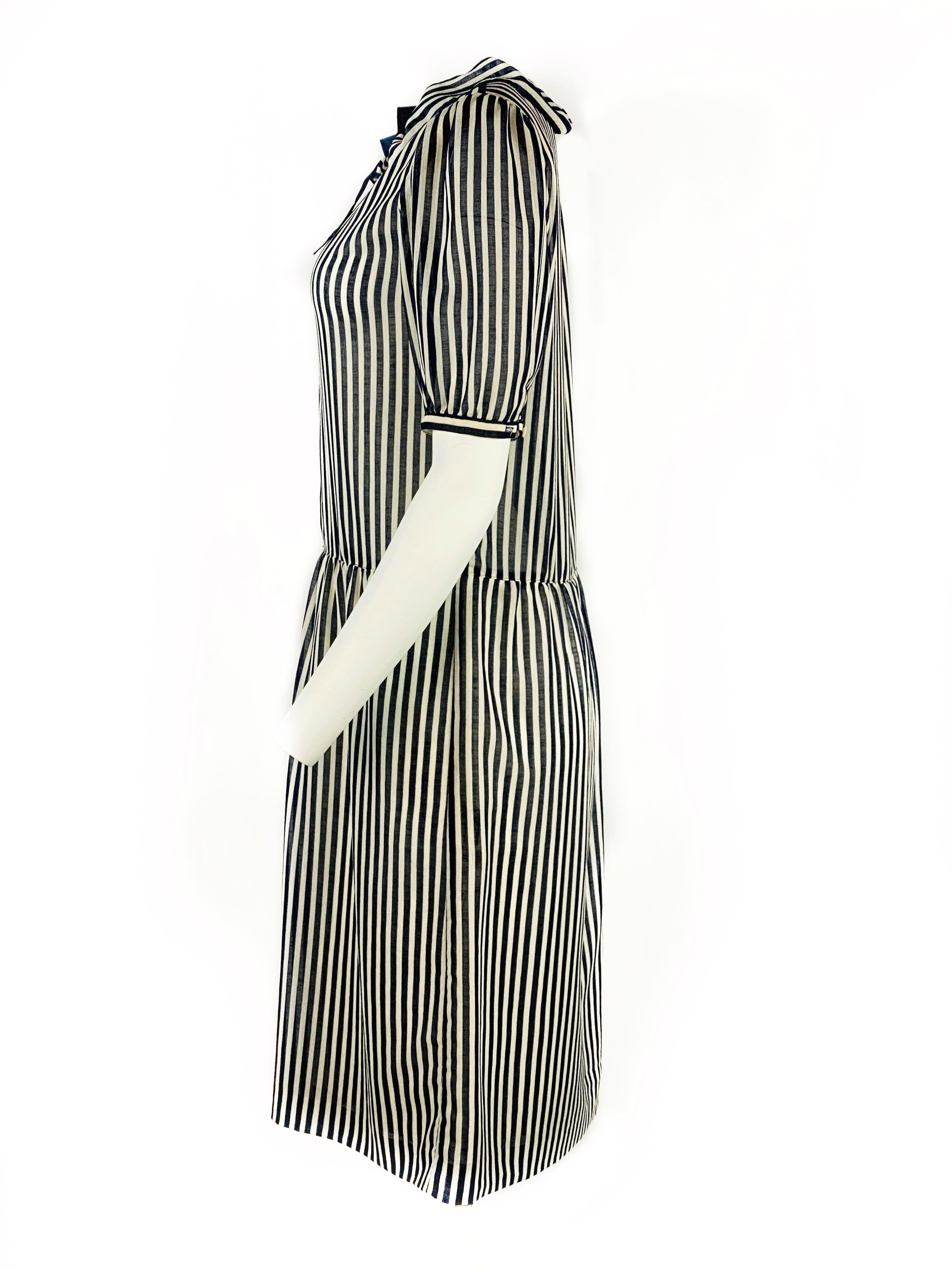 Gray HANAE MORI Navy and White Striped Short Sleeve Midi Dress w/ Bow Size US 8 