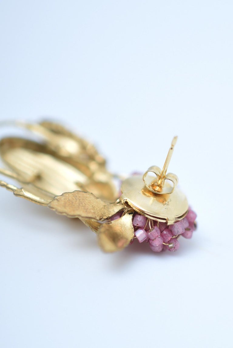 hanamuguri on raspberry earring / vintage jewelry ,1970's vintage parts ...
