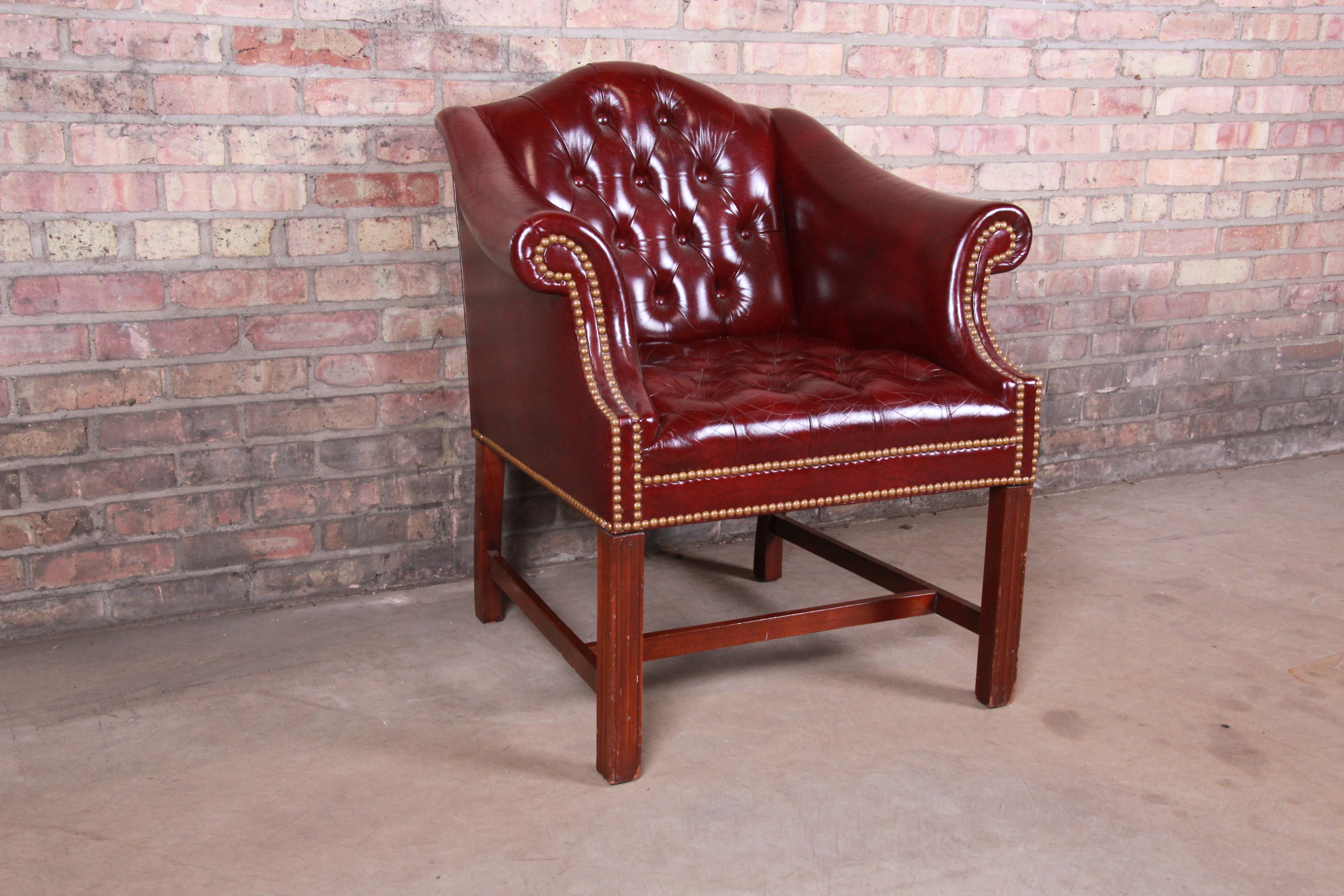 chesterfield club chair