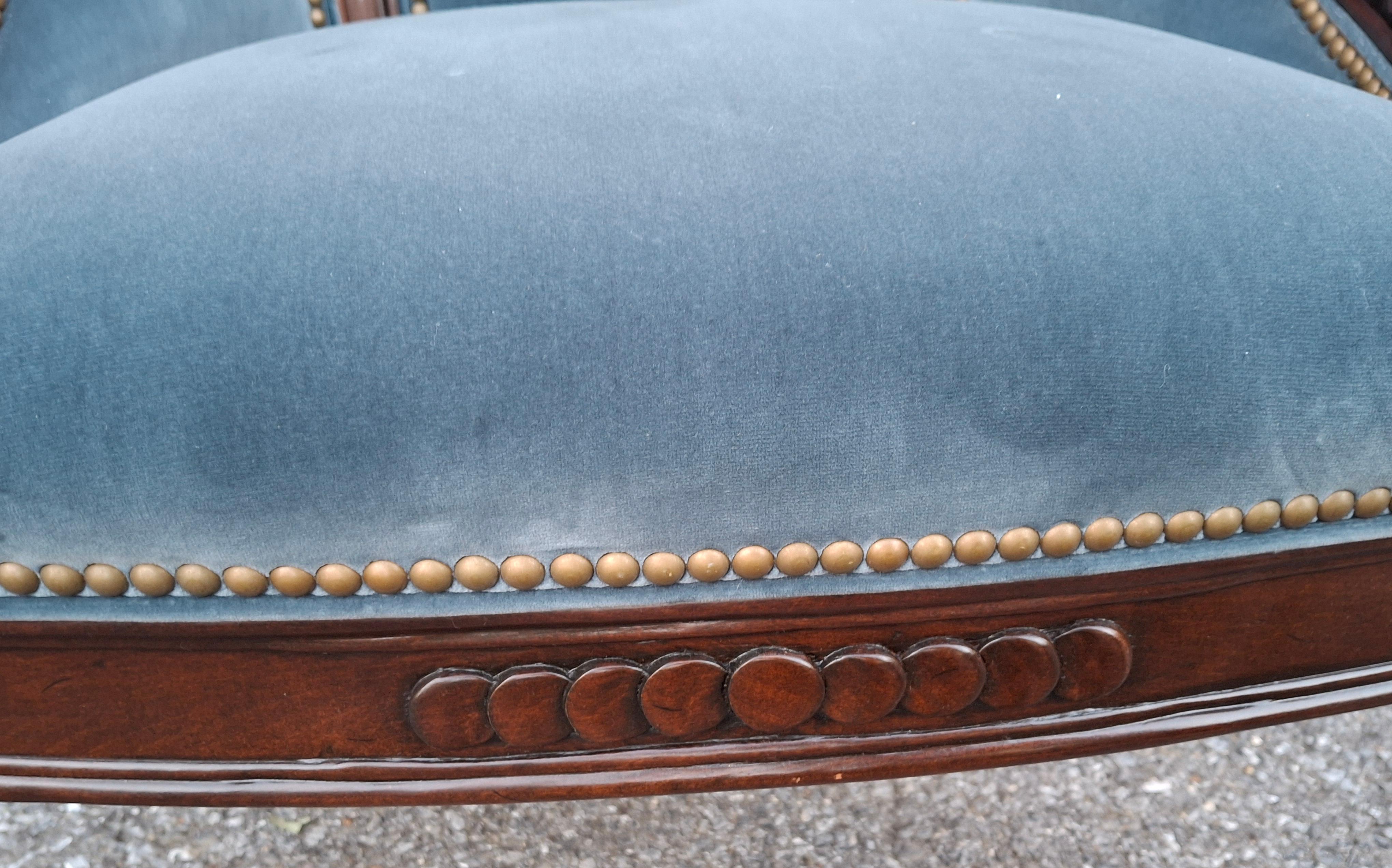 Hancock & Moore Georgian Style Mahagoni und blauer Samt gepolstert Stuhl im Angebot 2