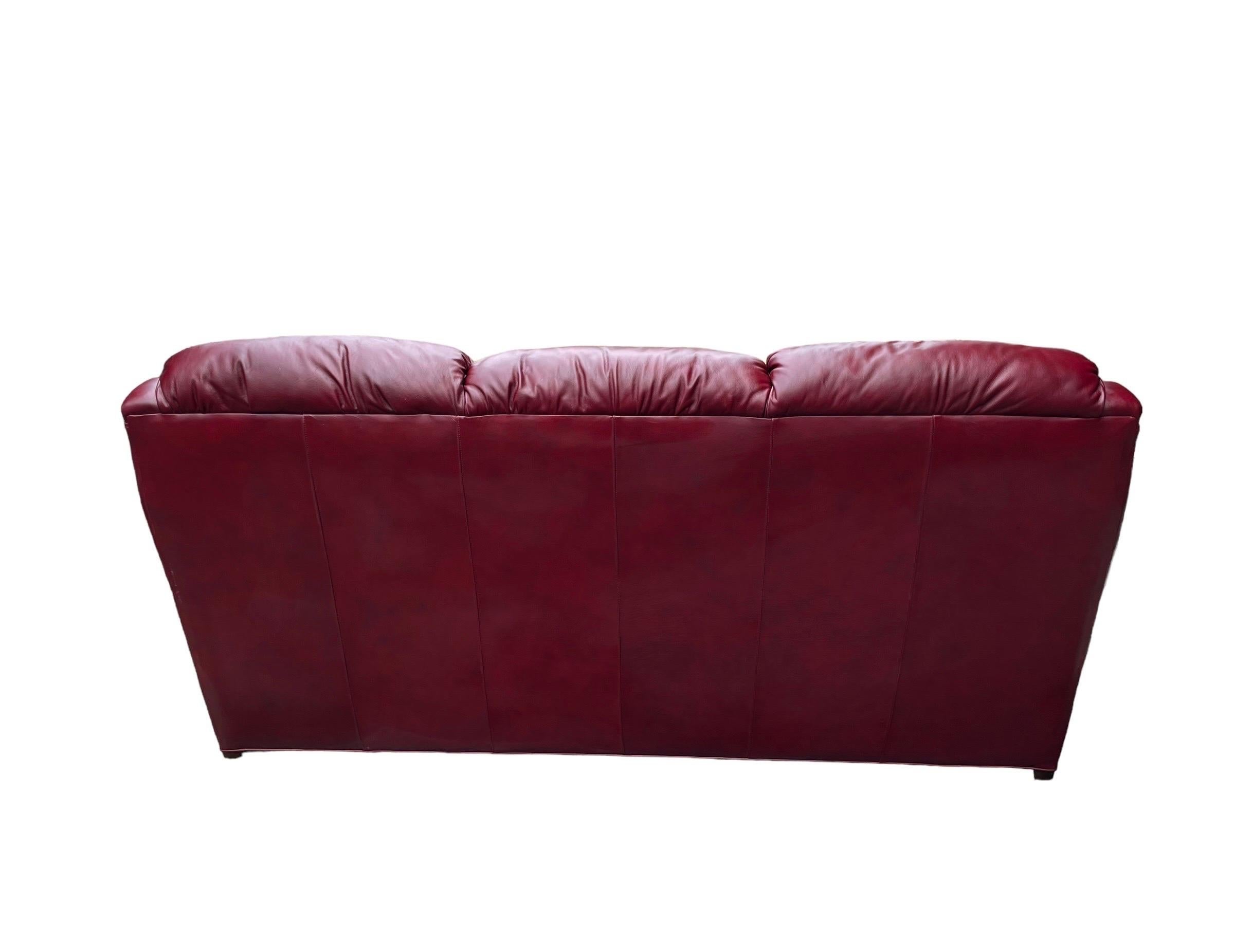 Hancock & Moore Leather Sofa Couch Maroon Red Leather Couch Club Sofa In Good Condition In Rochester, NY