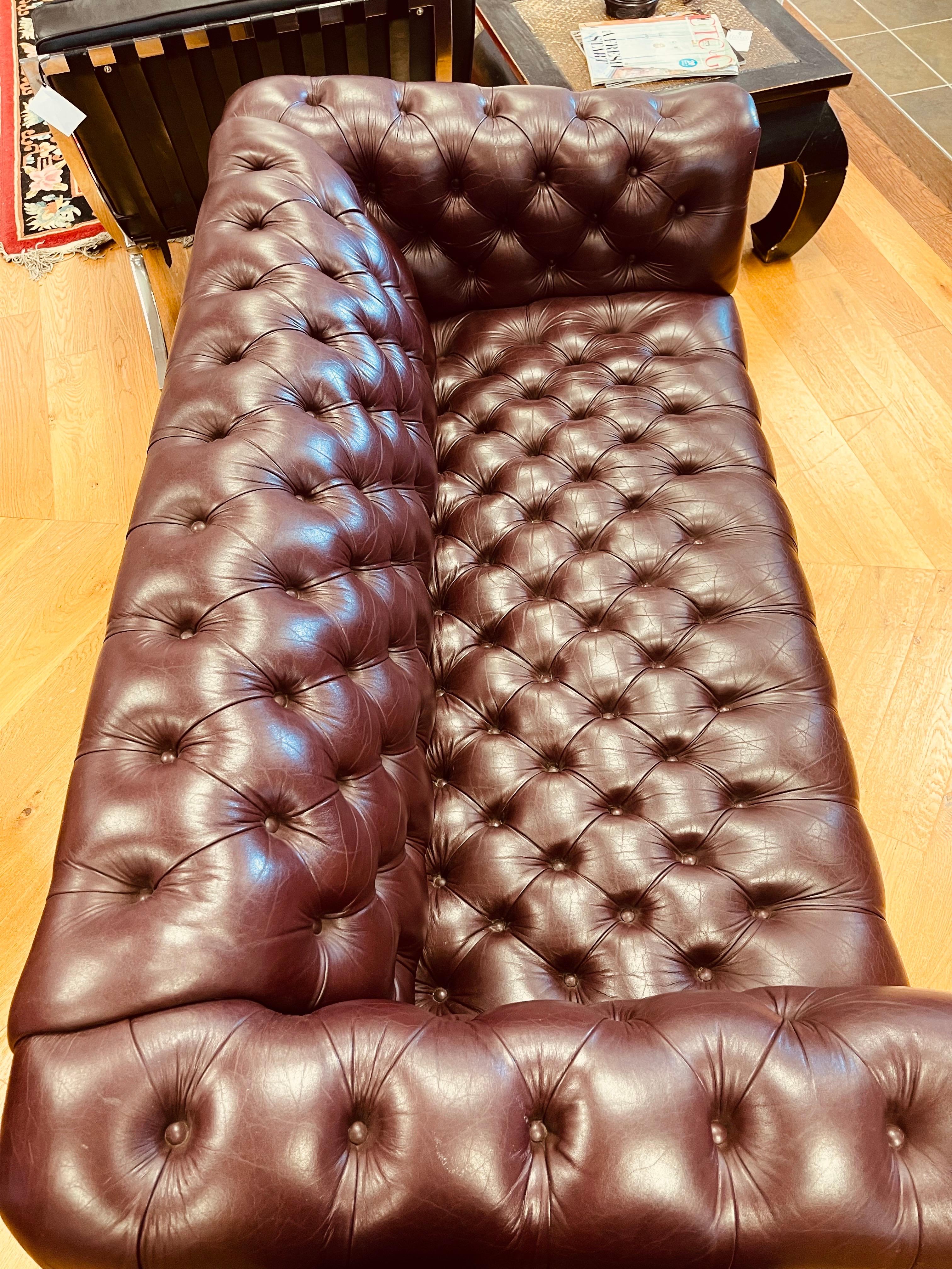 Brass Hancock & Moore Signed Burgundy Oxblood Tufted Chesterfield Loveseat Sofa
