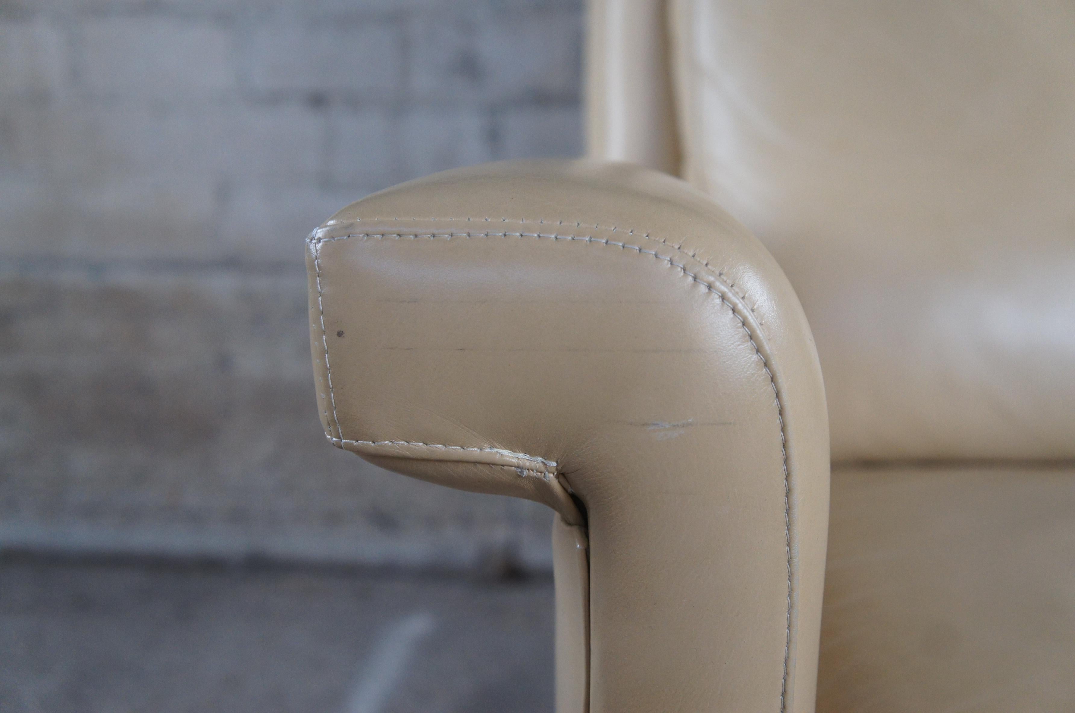 20th Century Hancock & Moore Traditional Leather Ghent Push Back Recliner Lounge Chair Cream
